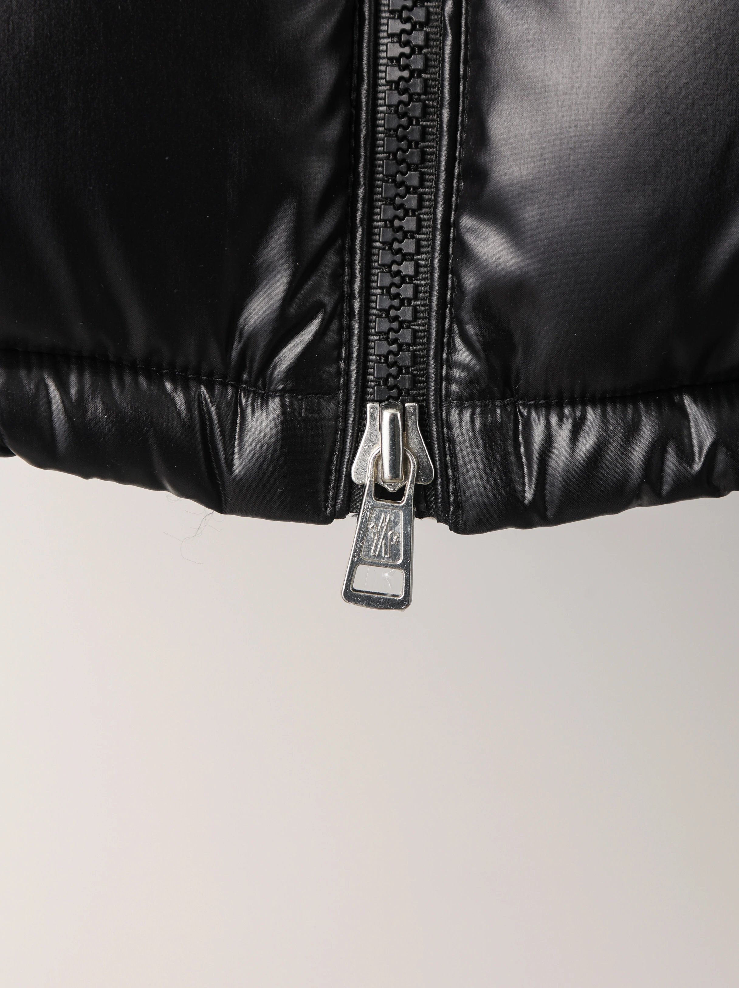 1519 Item ID 8122 M0 package - Mouth-05 Three color Ribbon Style - Down Jacket - Double