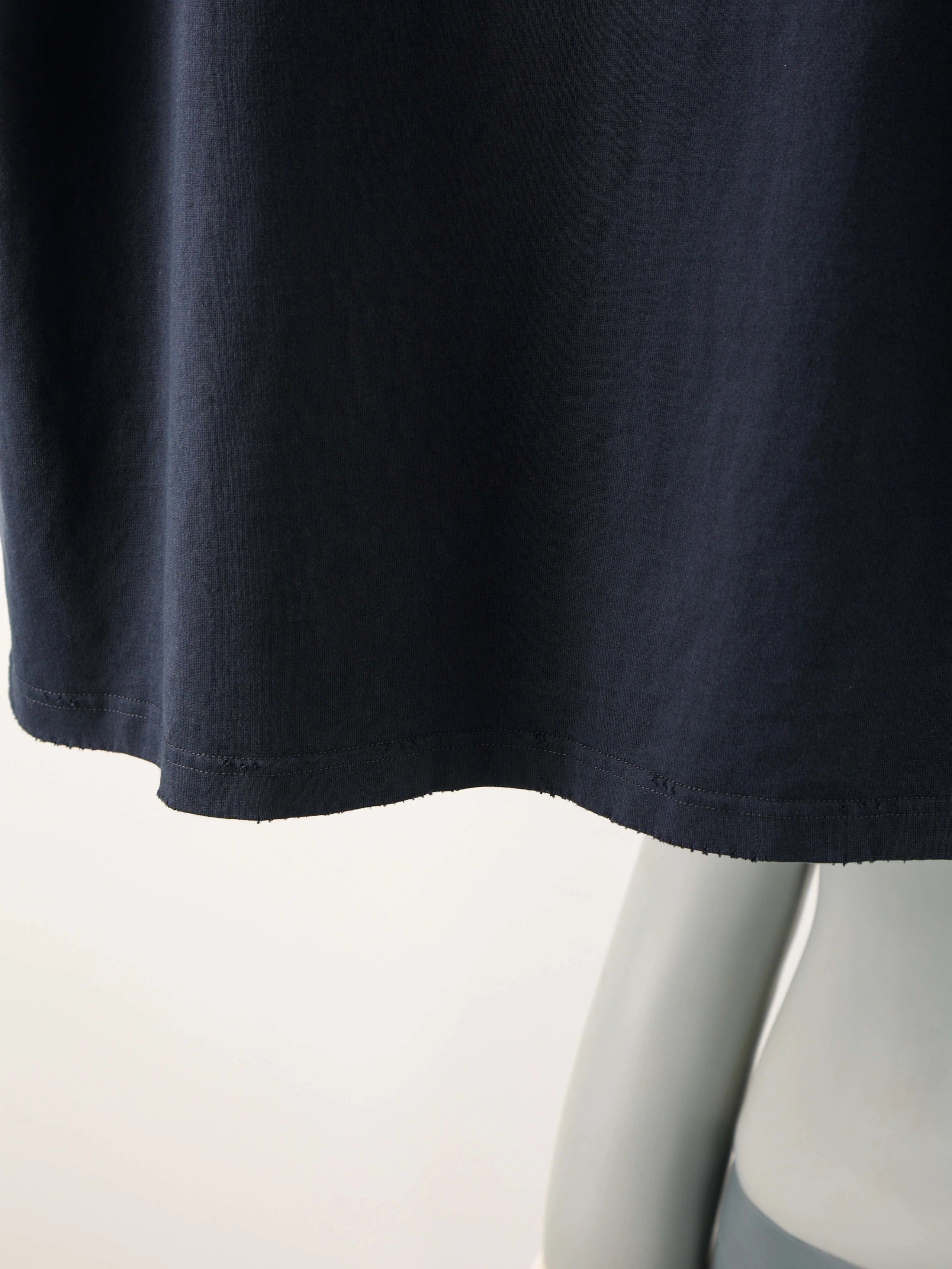 Item ID 8279 Balenc1aga - Paris-2025s - Sparkling Ink Graffiti Letter Printed Short