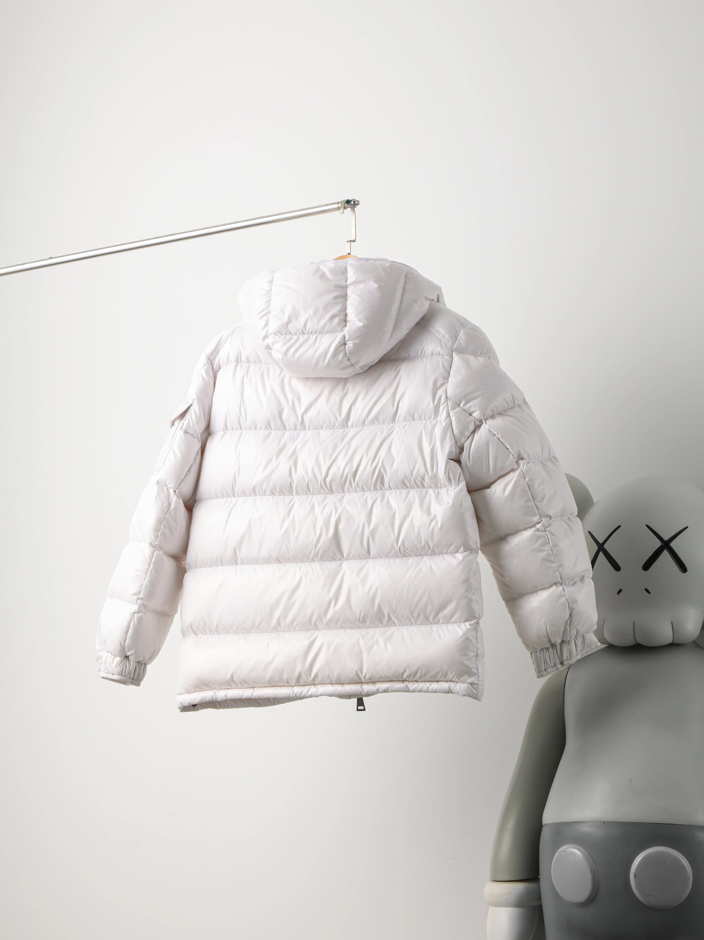 Item ID 8123 M0NCLER - Mound Mouth - Maya Maire Series -90 Velvet Making - Hooded B