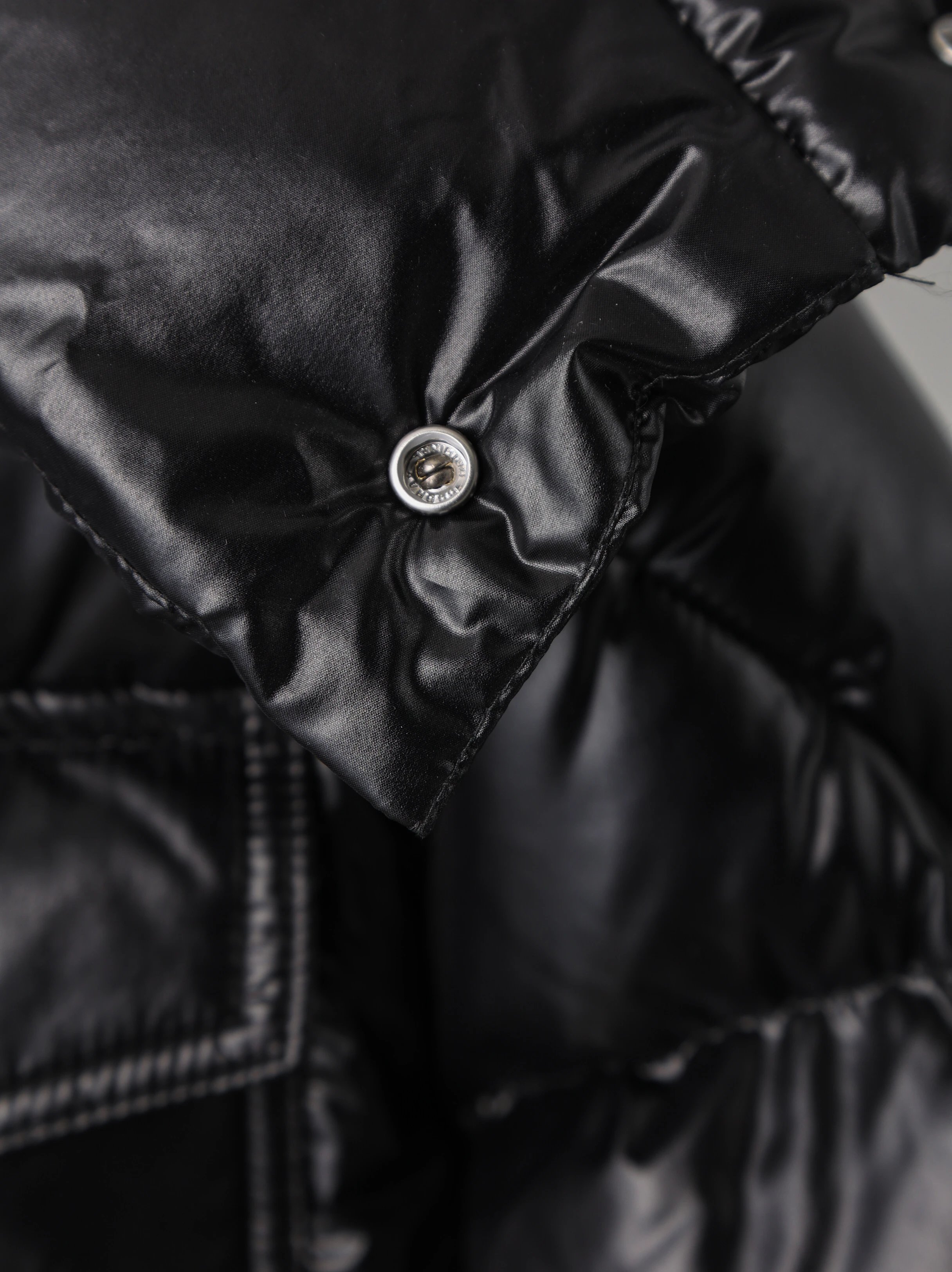 1519 Item ID 8122 M0 package - Mouth-05 Three color Ribbon Style - Down Jacket - Double