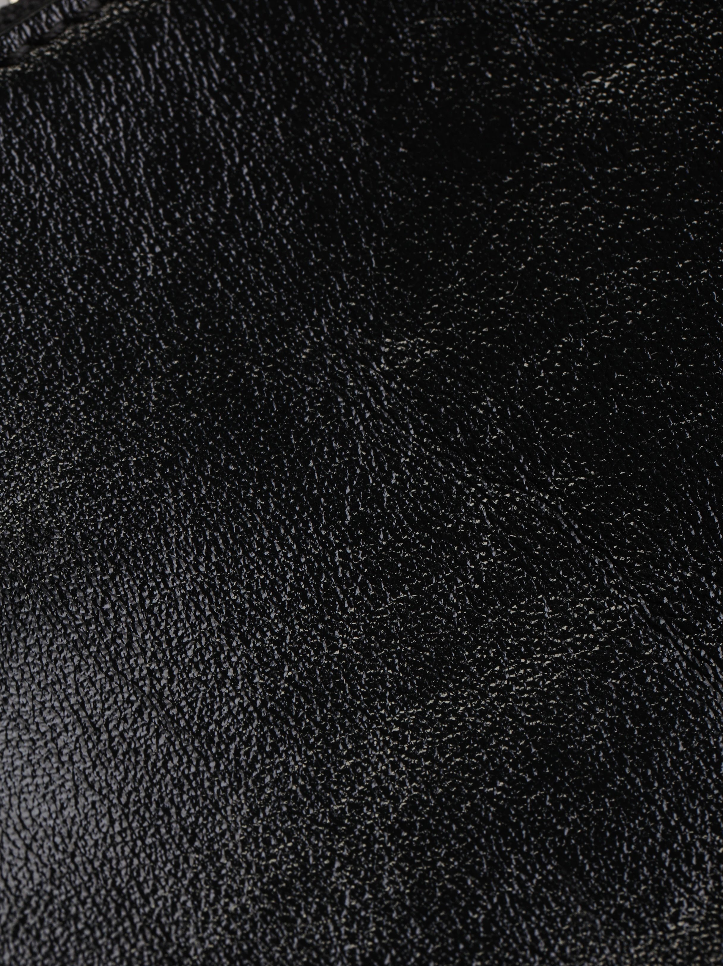 Item ID 8432 Advanced customization -100% calfskin -Slim-Trunk- soft box chain bag