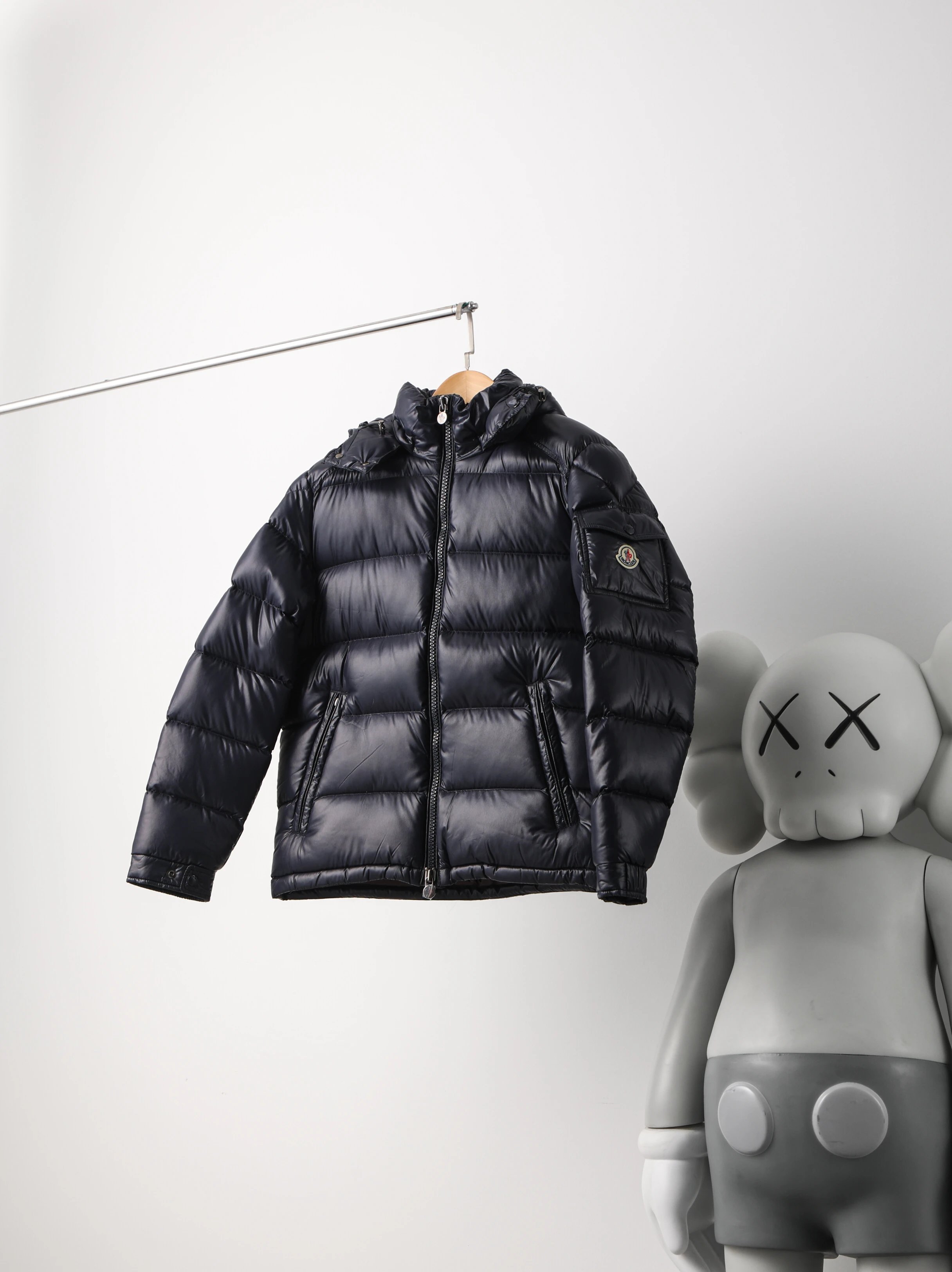 Item ID 8123 M0NCLER - Mound Mouth - Maya Maire Series -90 Velvet Making - Hooded B