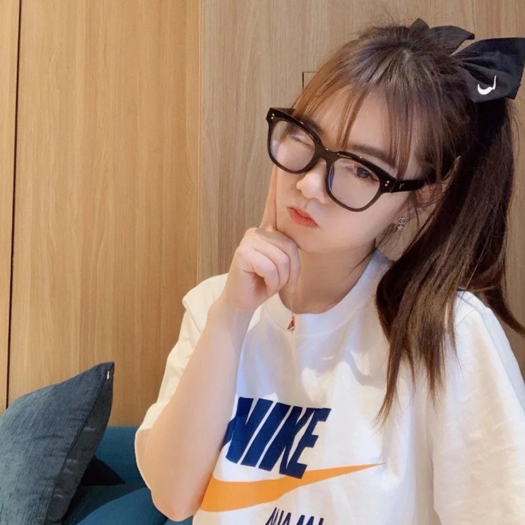 Item ID 8414 Two options - _Gentleman Monster_ - UNA.C-UNA.CN sheet Zeiss flat lens