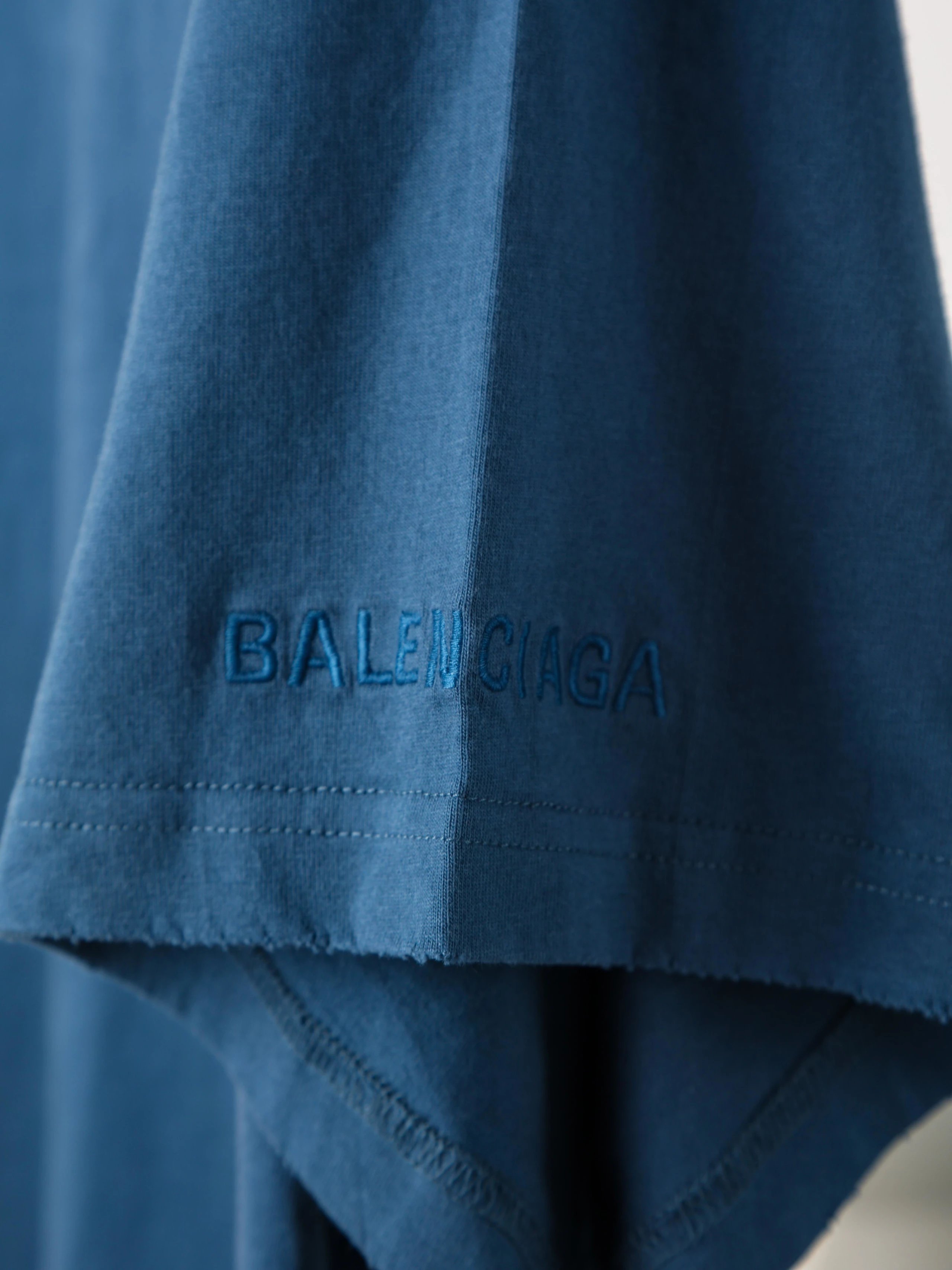 Item ID 8281 Balenc1aga- Paris -2025ss- brand ambassador Fanclub-PPKRIT- portrait p