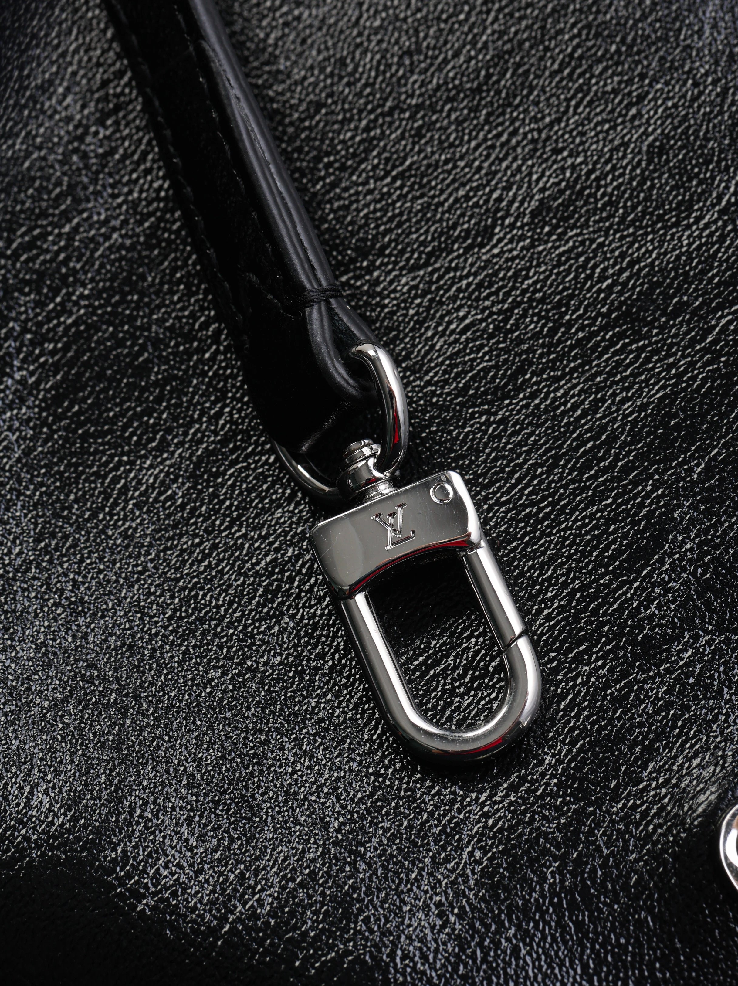 Item ID 8432 Advanced customization -100% calfskin -Slim-Trunk- soft box chain bag