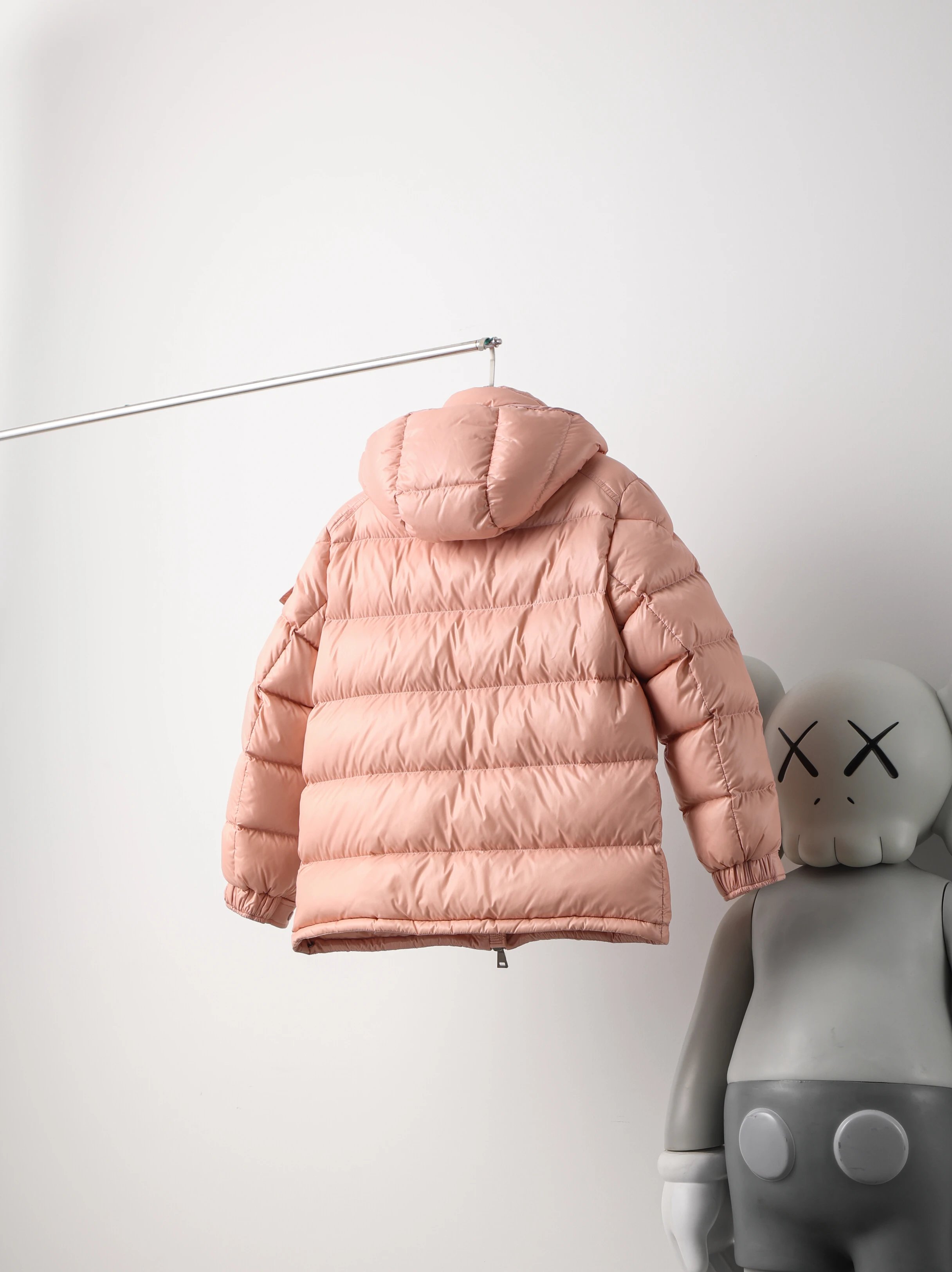 Item ID 8123 M0NCLER - Mound Mouth - Maya Maire Series -90 Velvet Making - Hooded B