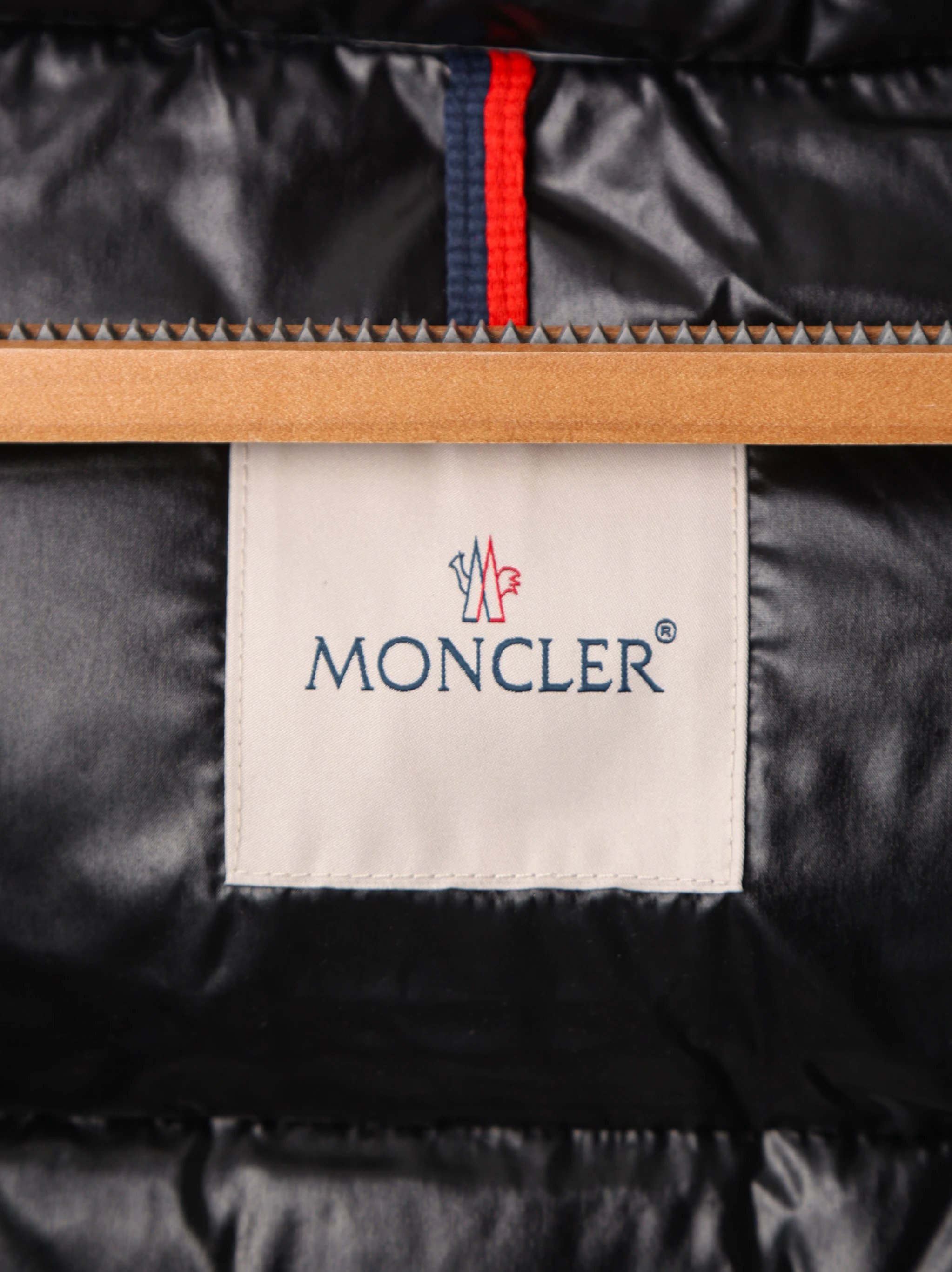 1519 Item ID 8122 M0 package - Mouth-05 Three color Ribbon Style - Down Jacket - Double