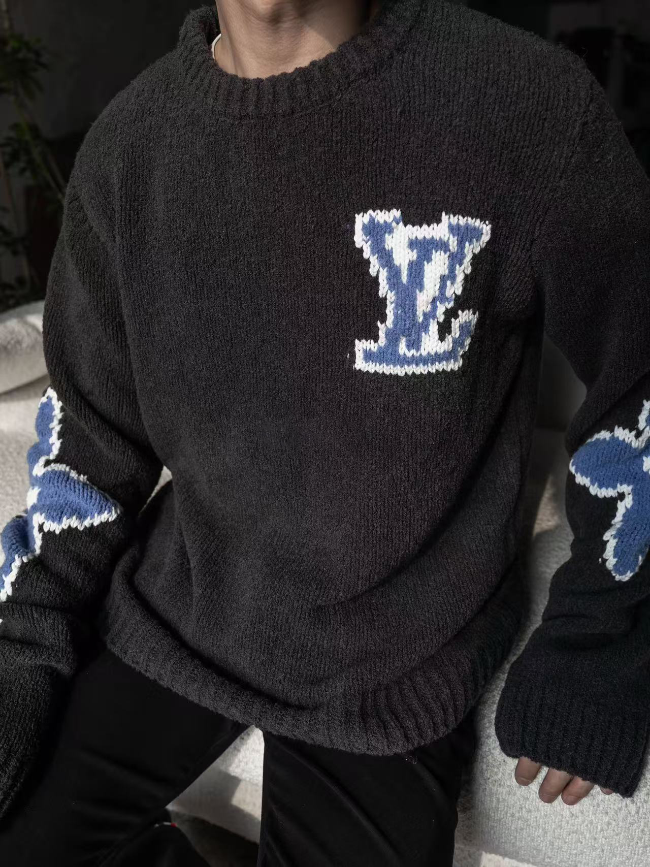 1V SKI 系列毛衣