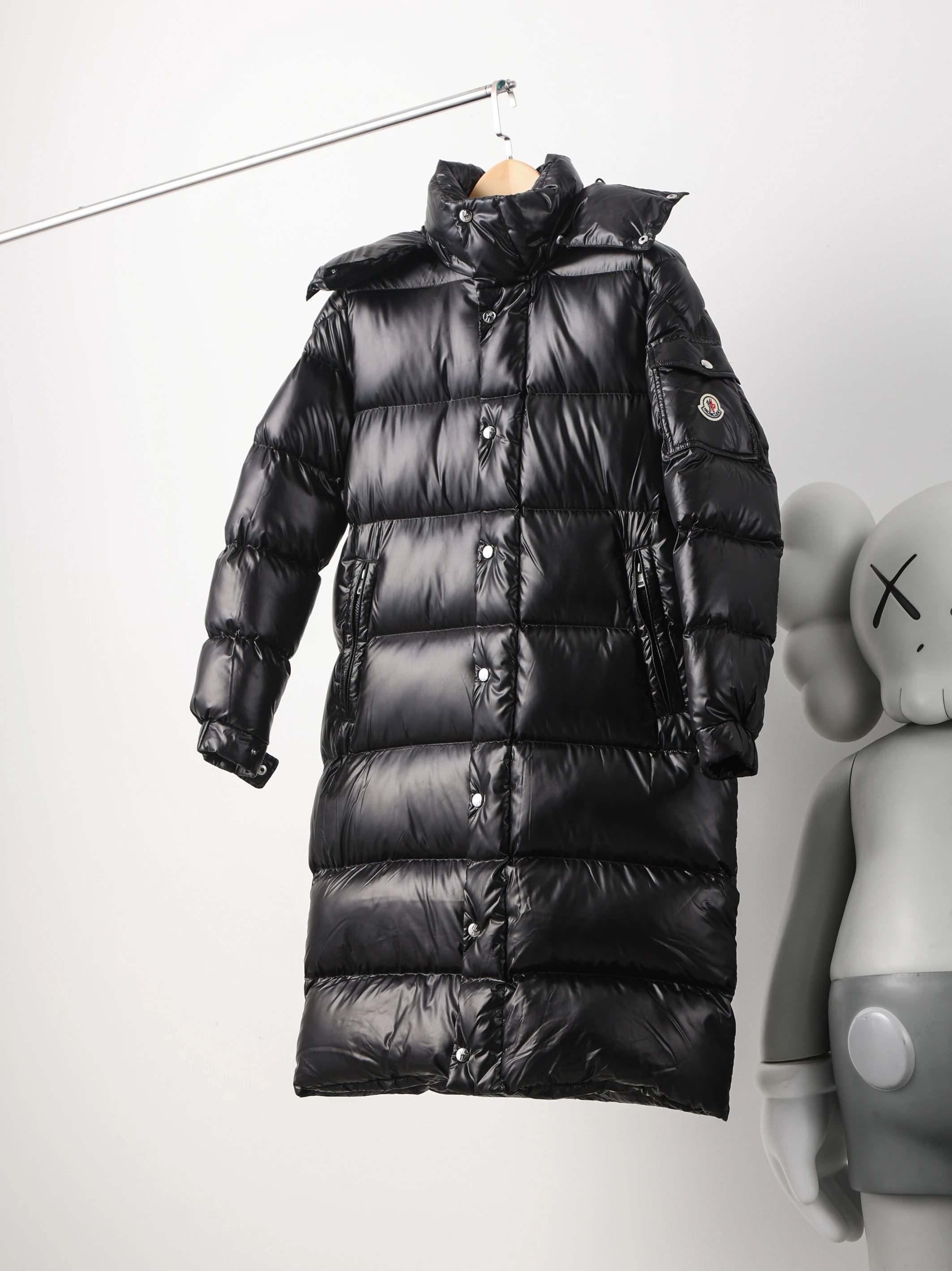 Item ID 8123 M0NCLER - Mound Mouth - Maya Maire Series -90 Velvet Making - Hooded B