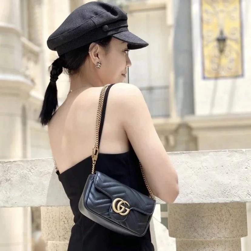 Item ID 8479 GUC- Hot stamping pair Glogo- classic retro mini shoulder bag crossbod