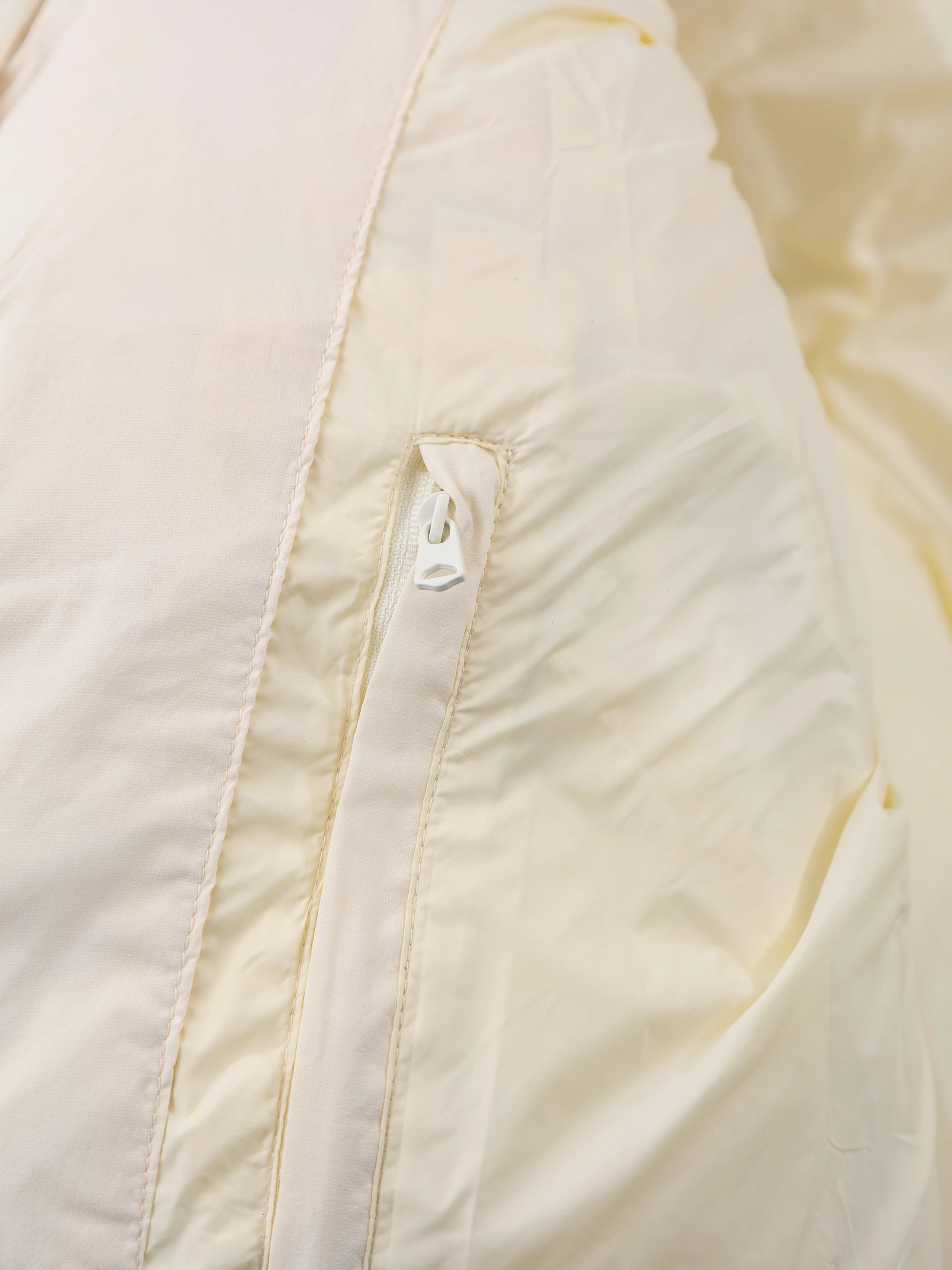 Item ID 8129 MACKAGE-2023S Cloud Series -90 Velvet - Stand up Down Jacket - Breadco