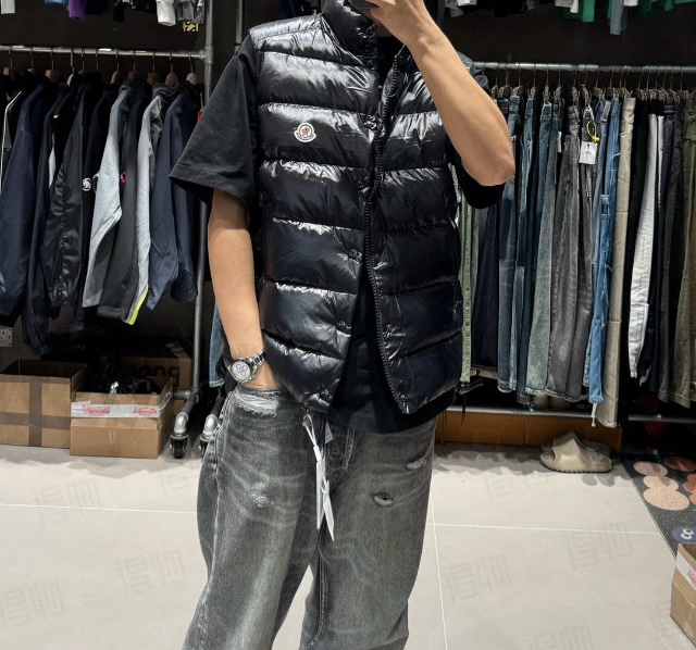 蒙口马甲羽绒服