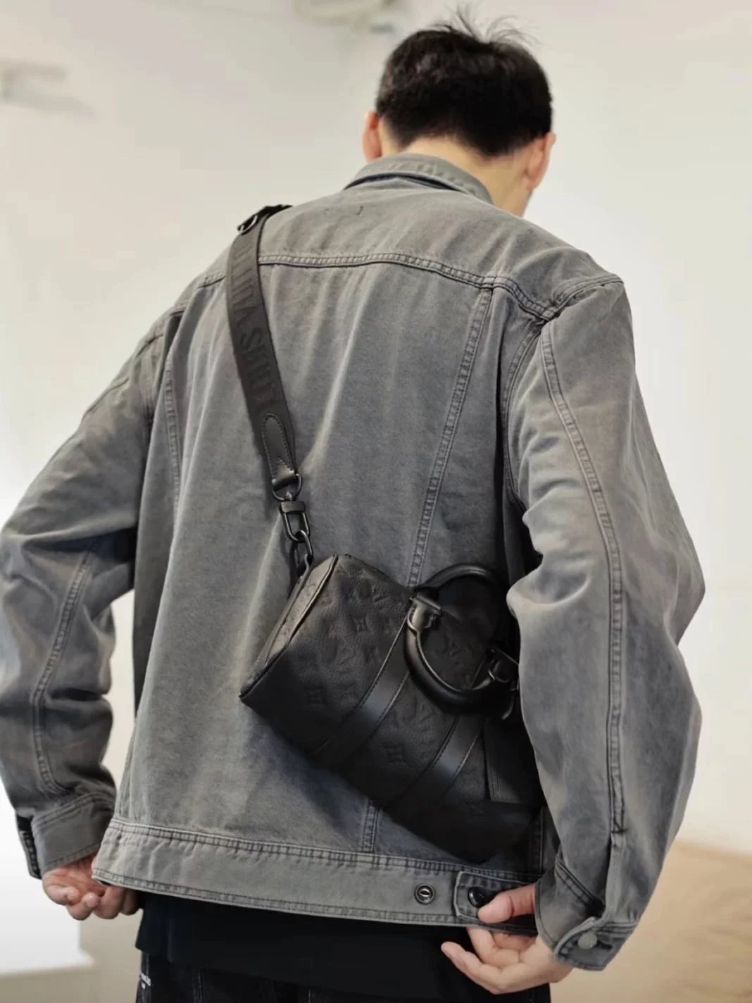 Item ID 8428 Advanced Customization - KEPEALL25 Leather Embossed Crossbody Bag - Ge