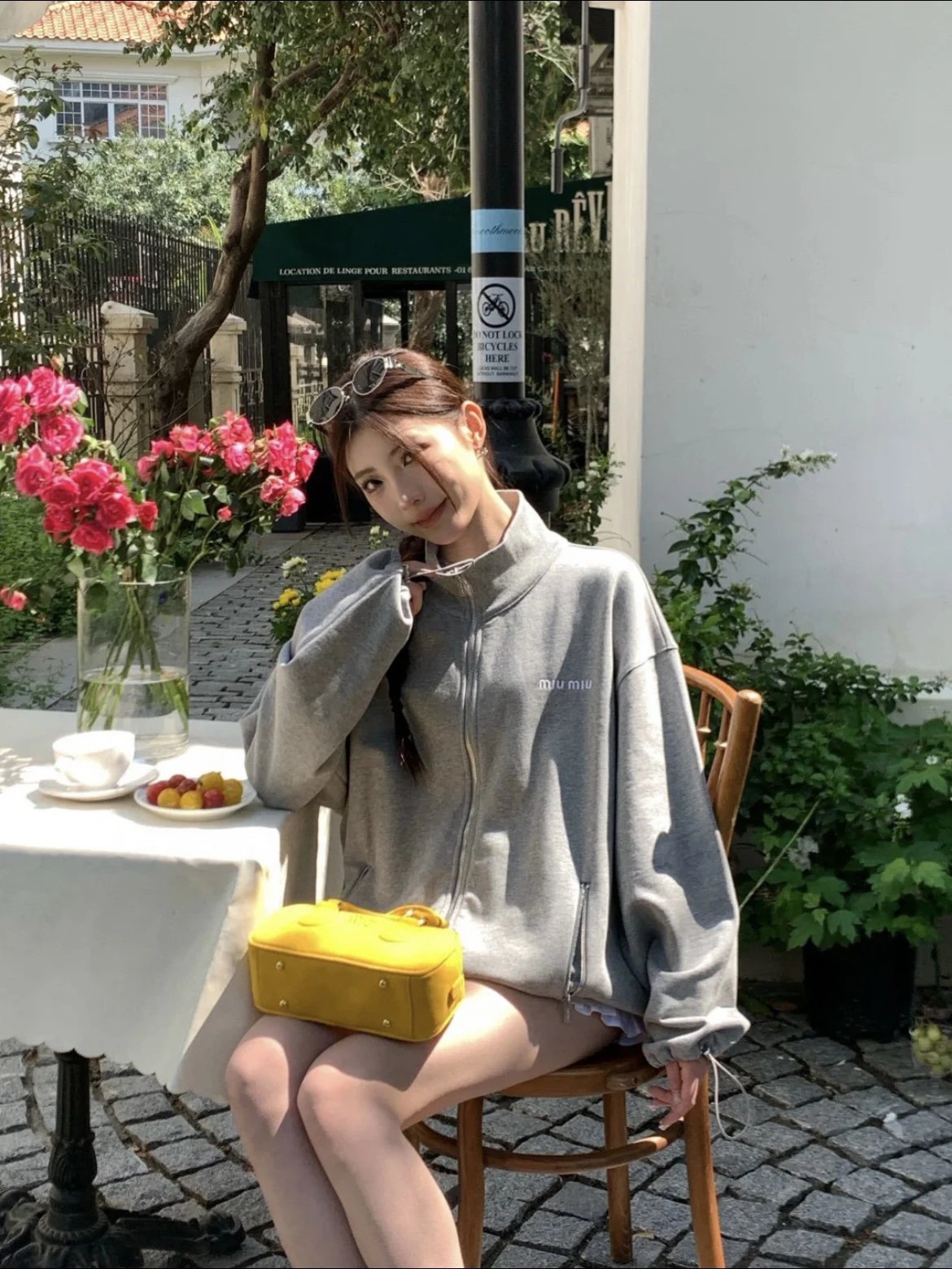 Item ID 8039 M1UM1U Miu Miu “ Full hardware customization ” Solid color stand colla