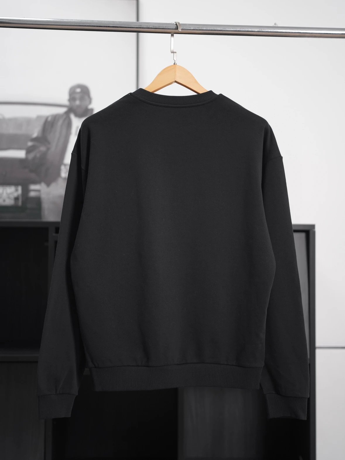 Item ID 8078 CL-SS25-“- embroidery ”“ Neatness differentiates the market ” Solid co