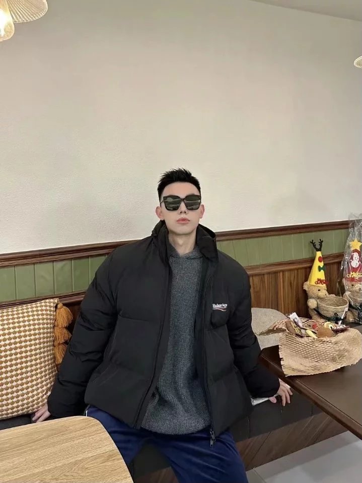 Item ID 8103 Balenci@ga- Paris - Cola Wave Series - Down Cotton Jacket - Vest - Dow