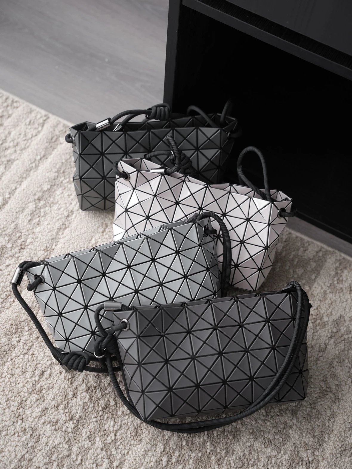 Item ID 8499 Miyake Life -3 months limited edition - LOOP - fully handmade stickers