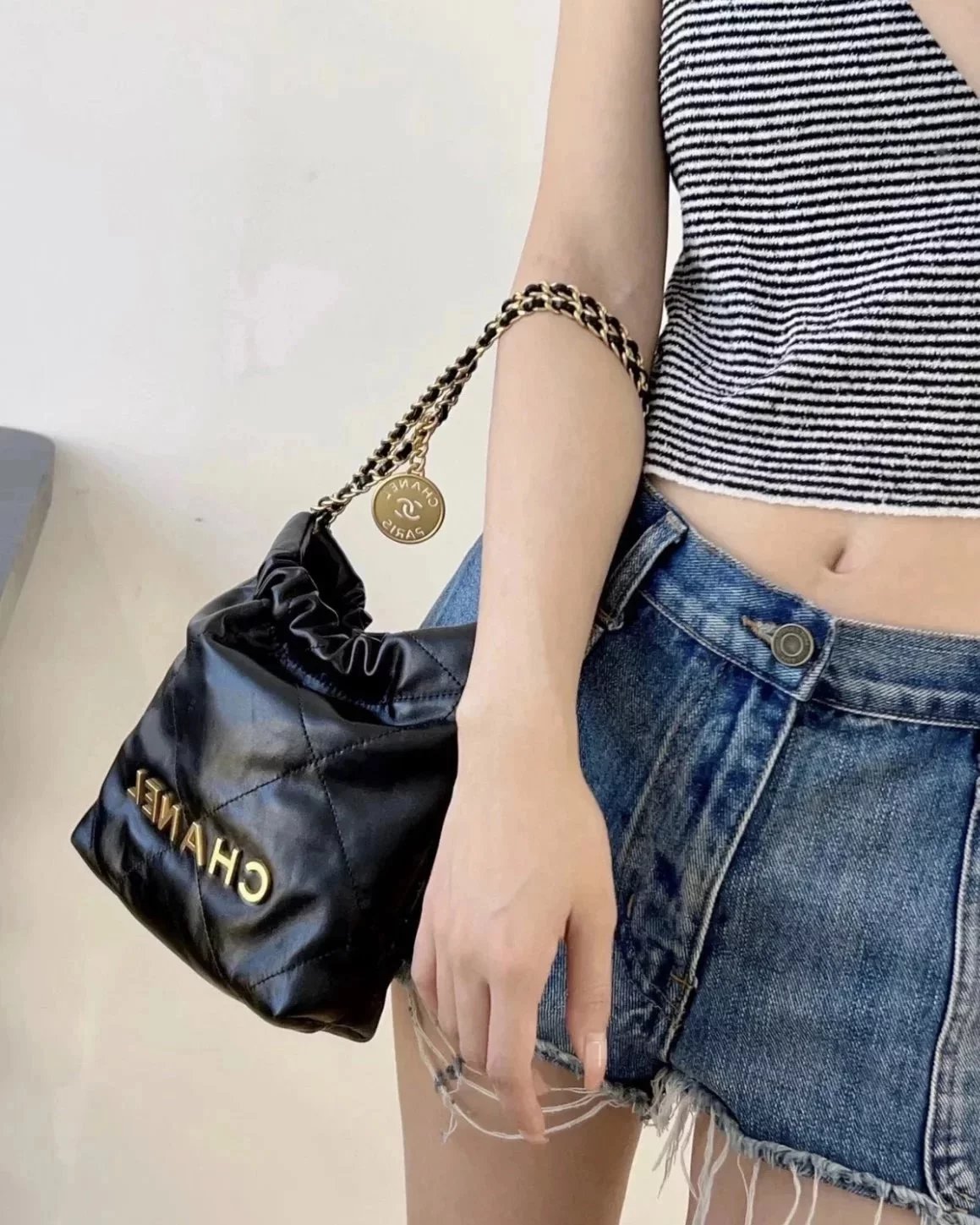 Item ID 8496 luxury garbage bag -CHANE1- Medieval luxury goods - Chanel -Vintage- s