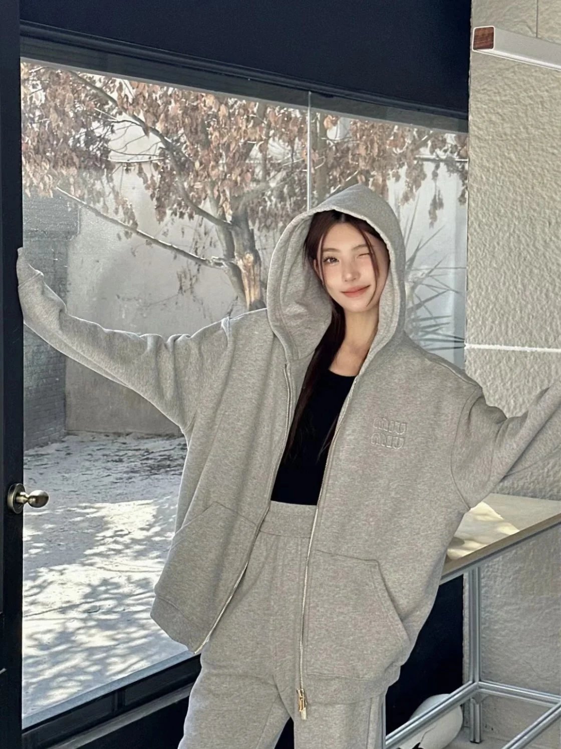 Item ID 8042 Miu Miu -2023ss-760g Heavy Weight Fabric - Double sided Stacked Zipper