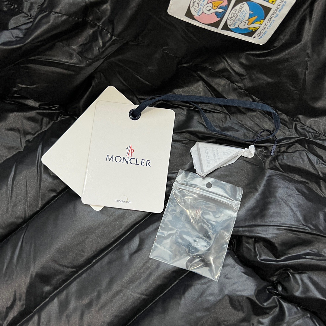 蒙口羽绒服_明星同款_舒淇