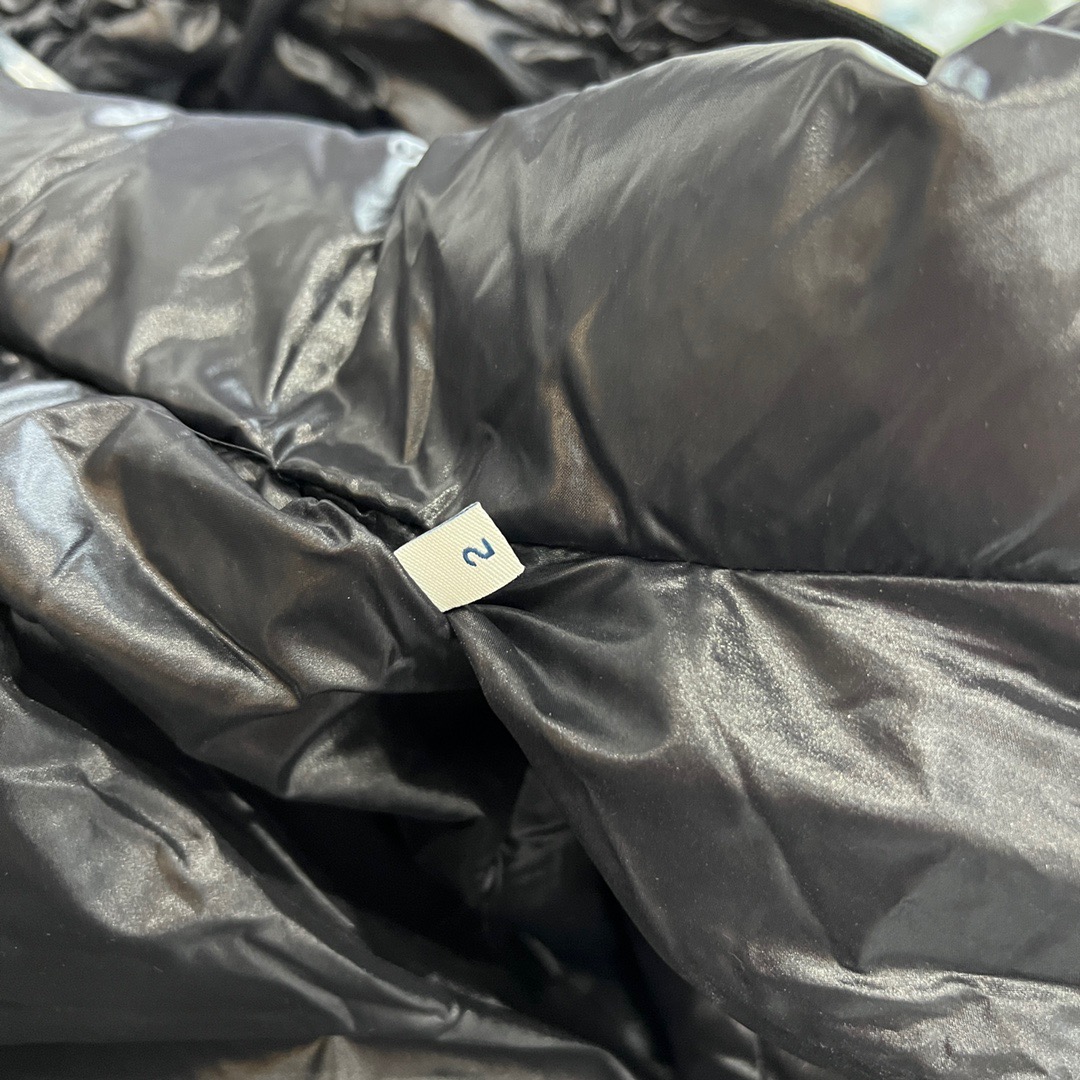 蒙口羽绒服_明星同款_舒淇