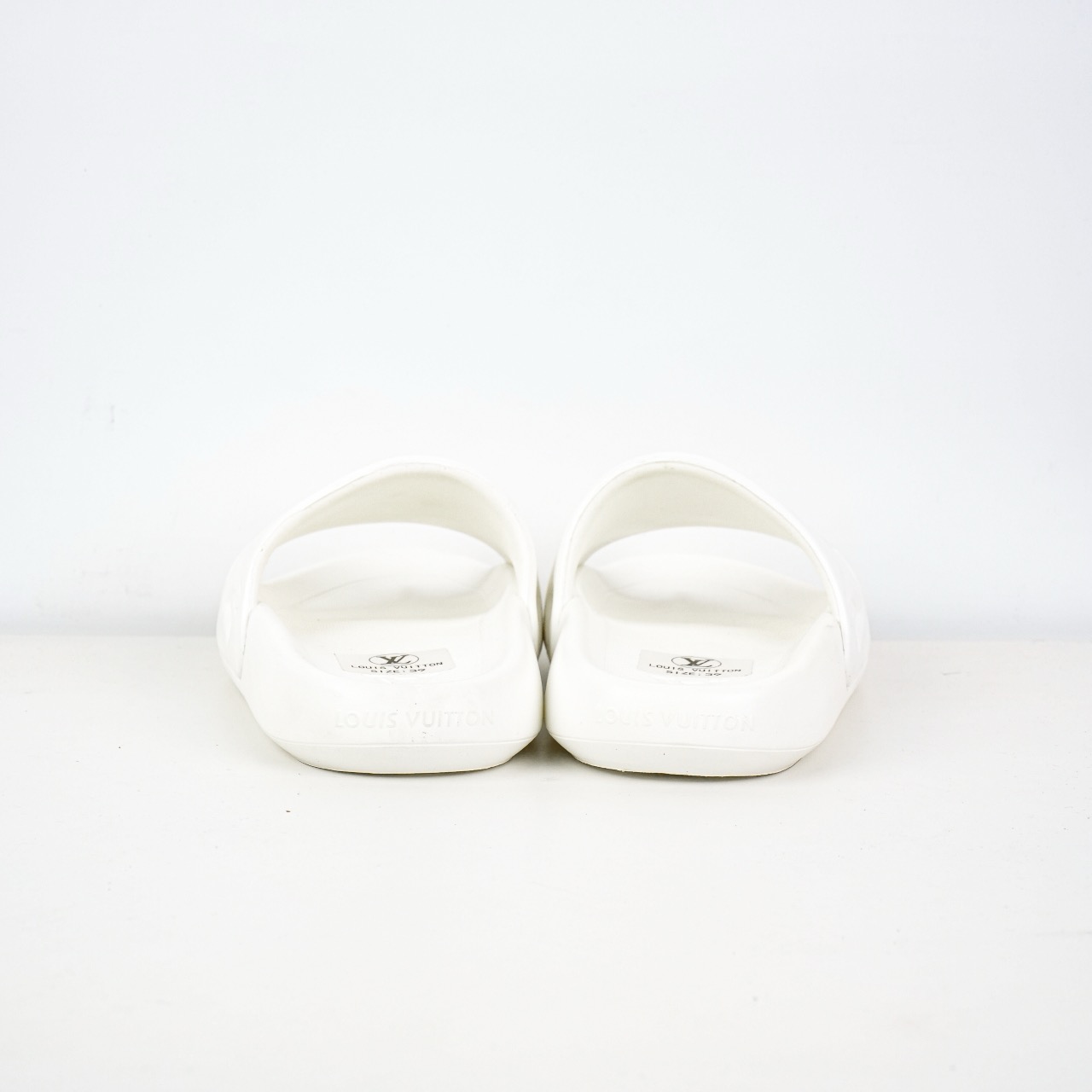 Louis Vuitton 路易威登 LV 夏季新款休闲拖鞋 白色