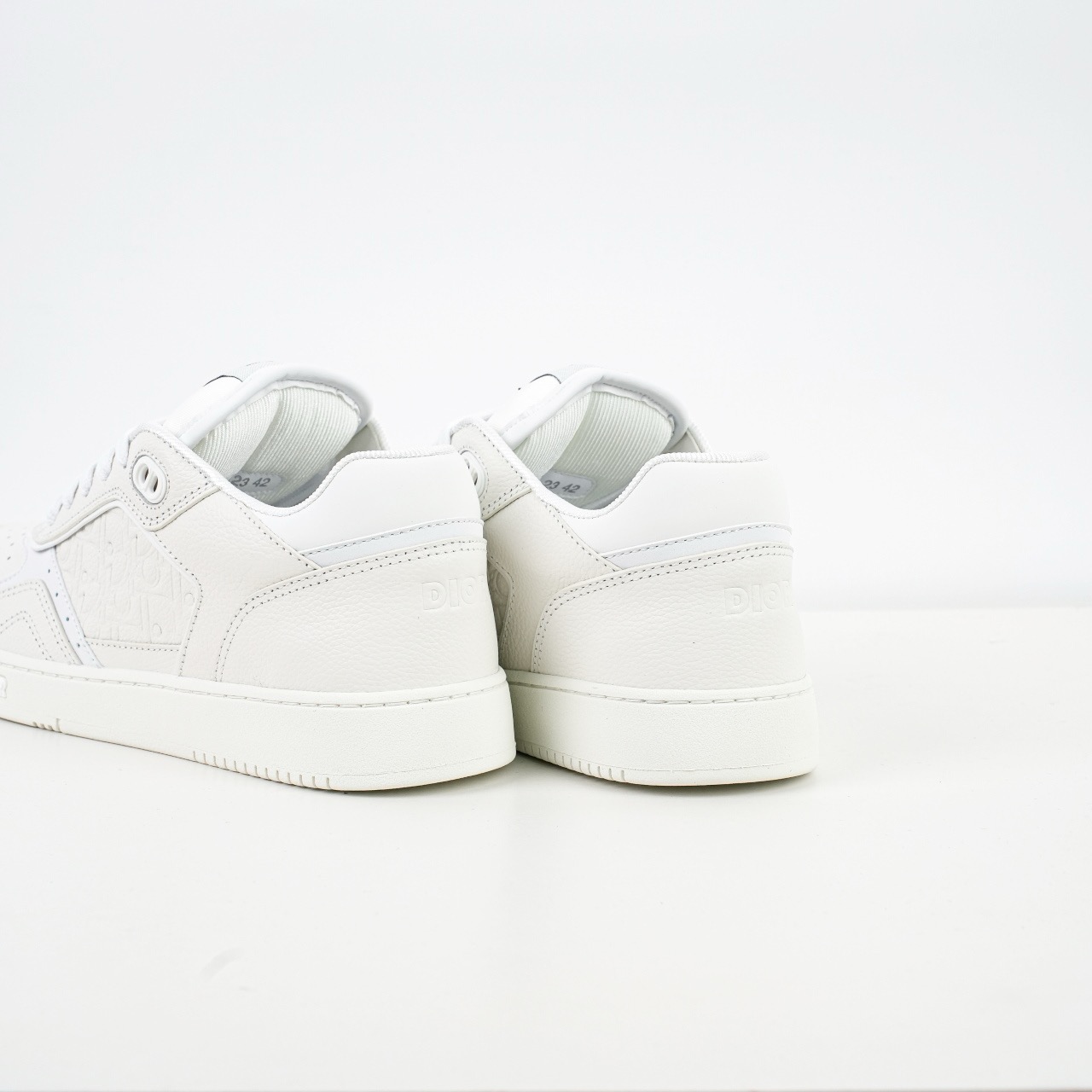 DIOR 迪奥 B27 底帮 经典者侈品休闲运动板鞋 皮革款白色