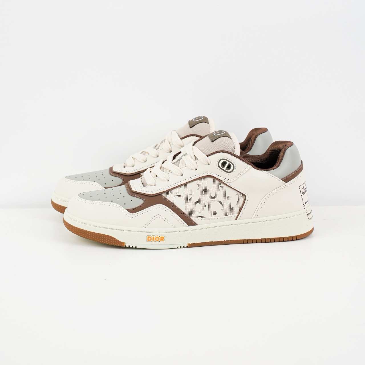 DIOR 迪奥 B27 底帮 经典者侈品休闲运动板鞋 白棕