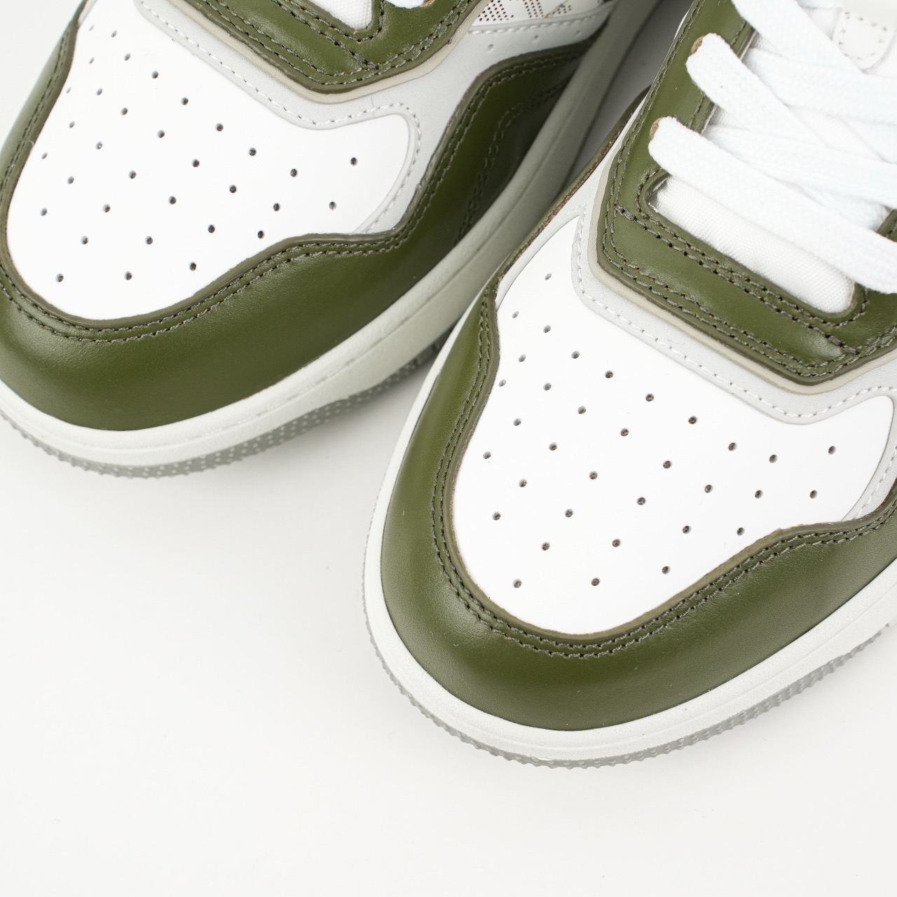 DIOR 迪奥 B27 底帮 经典者侈品休闲运动板鞋 绿色