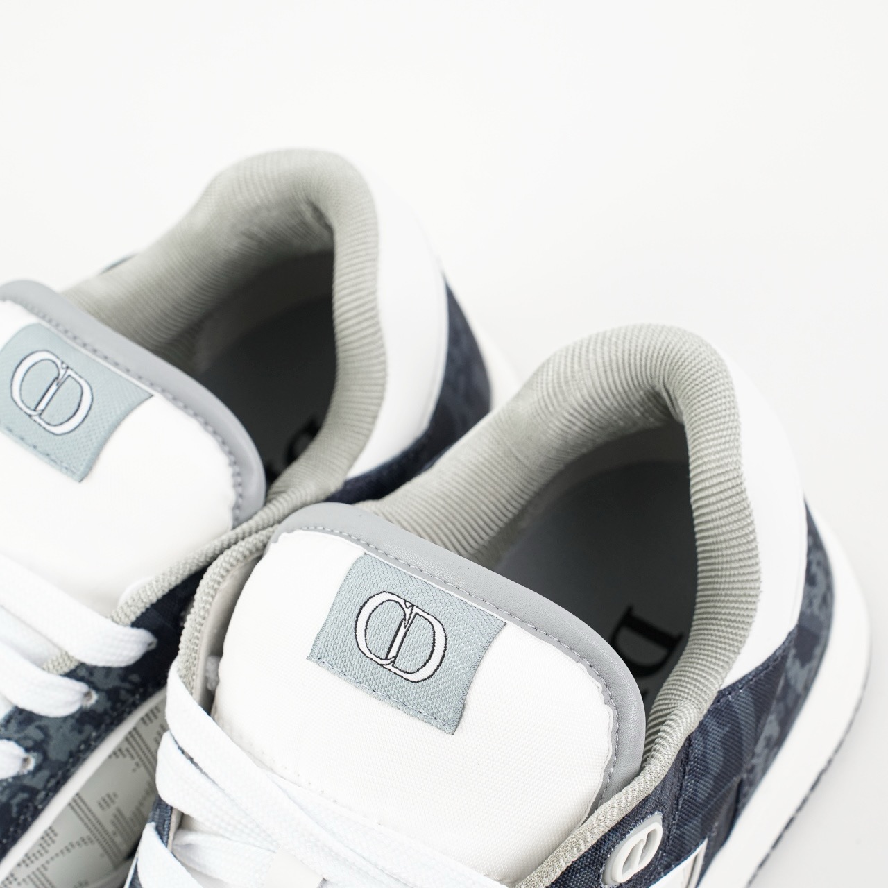 DIOR 迪奥 B27 底帮 经典者侈品休闲运动板鞋 蓝白色