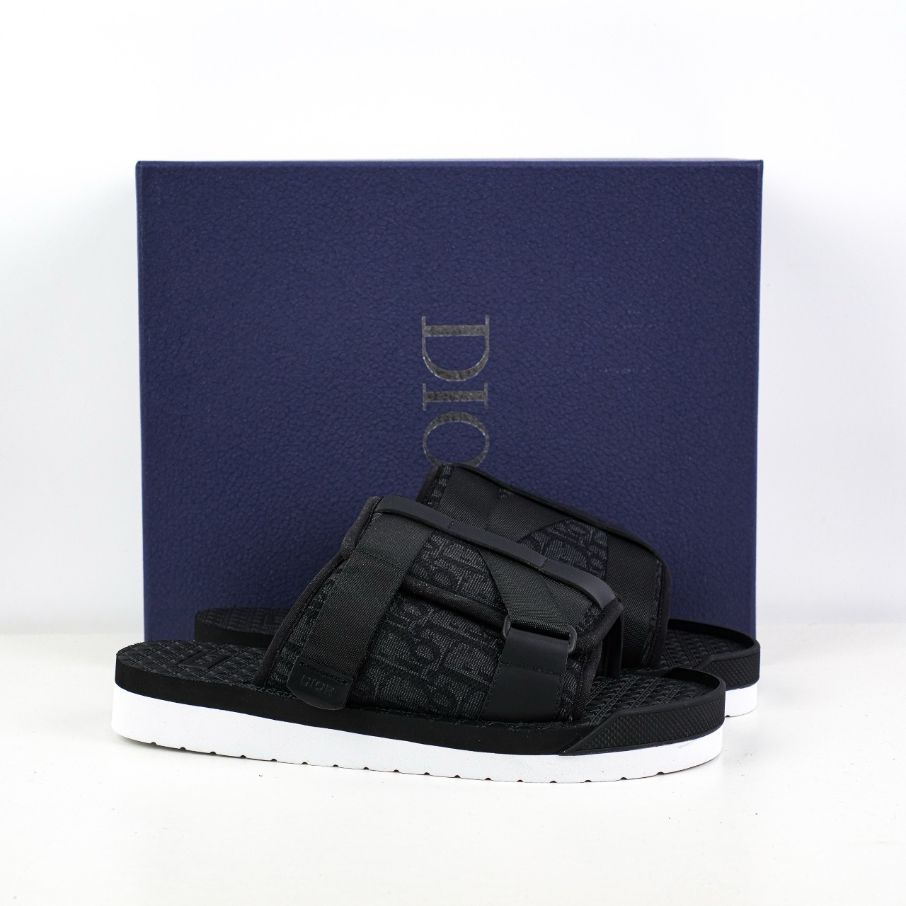 Dior 迪奥 Alpha Obique 电绣时尚拖鞋 黑色