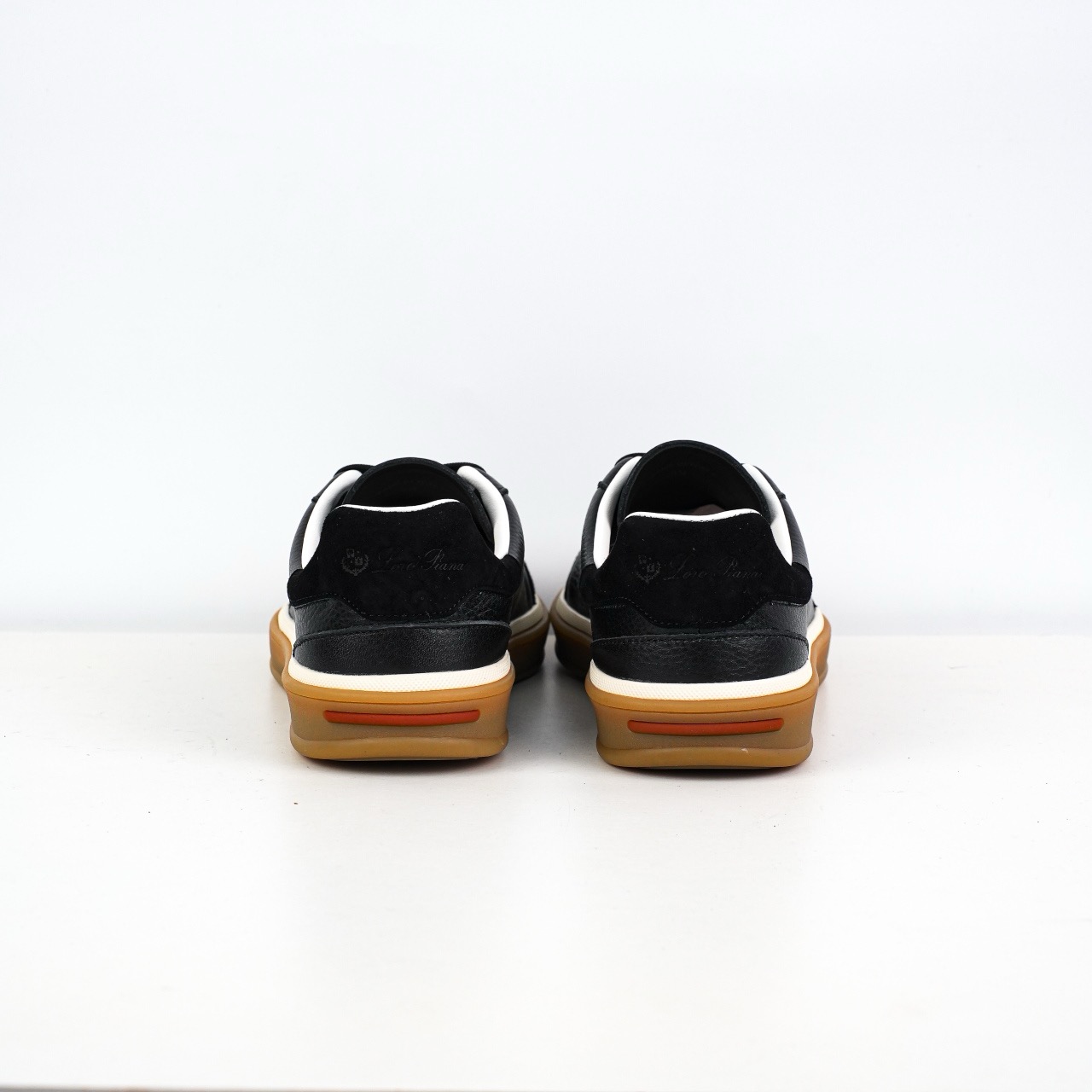 Loro Pian 诺悠翩雅 男士休闲鞋 黑色