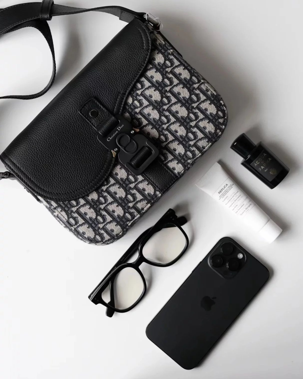 Item ID 8473 Dior-Oblique- Classic old flower canvas leather shoulder bag - Allover