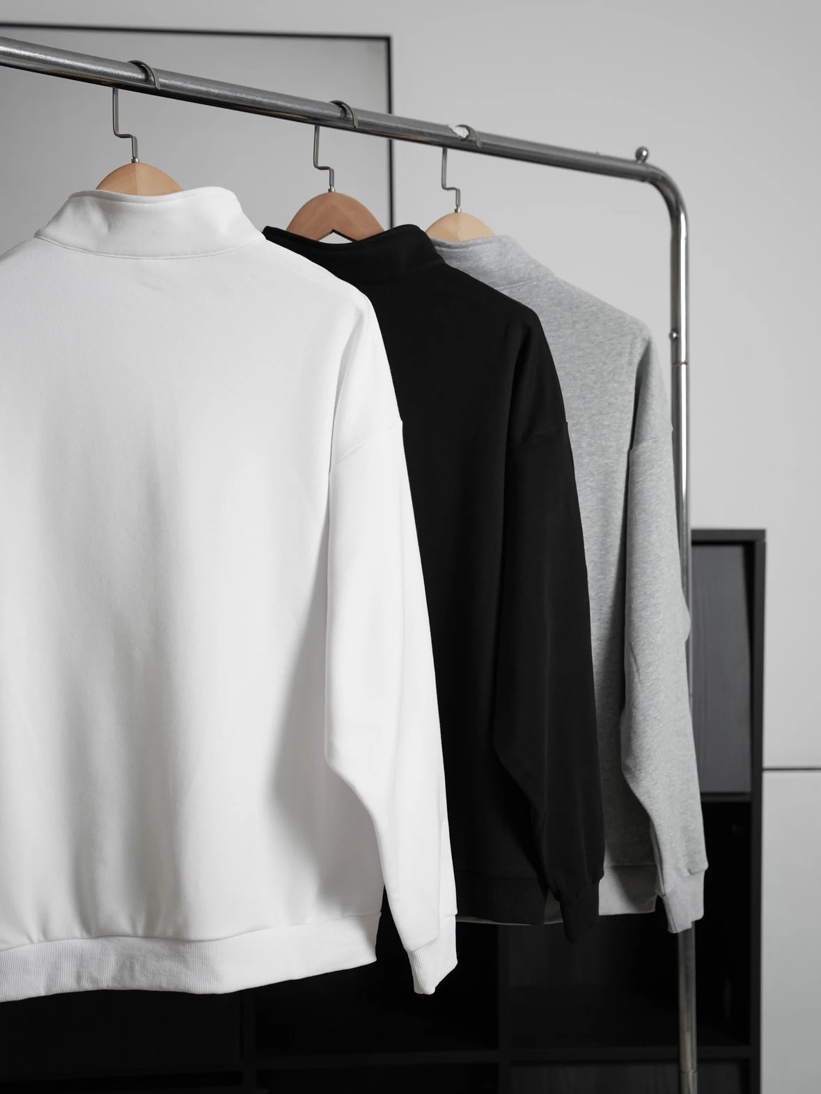 Item ID 8068 aloyoga-Accolade Stand collar solid color “65% cotton ➕35% polyester ”