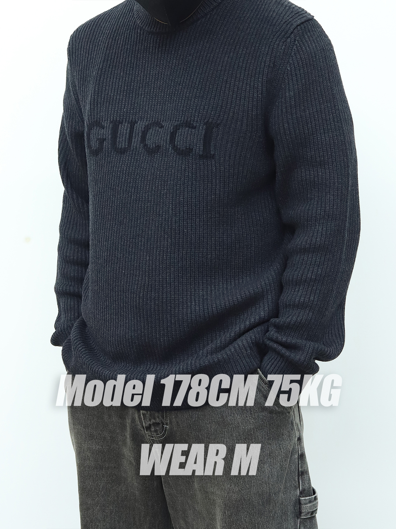 Gucci嵌花字母毛衣 灰色