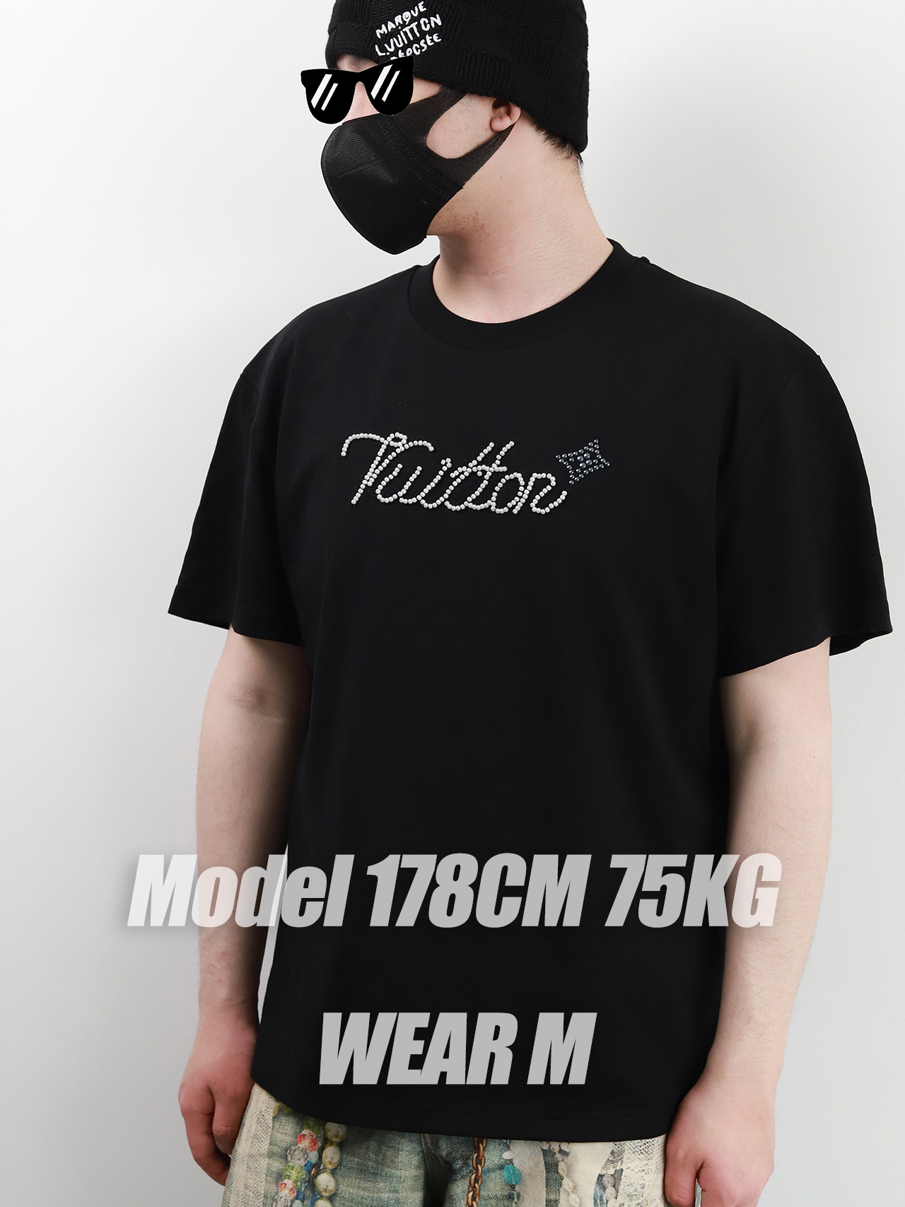 1V checkered jacquard jewelry tee