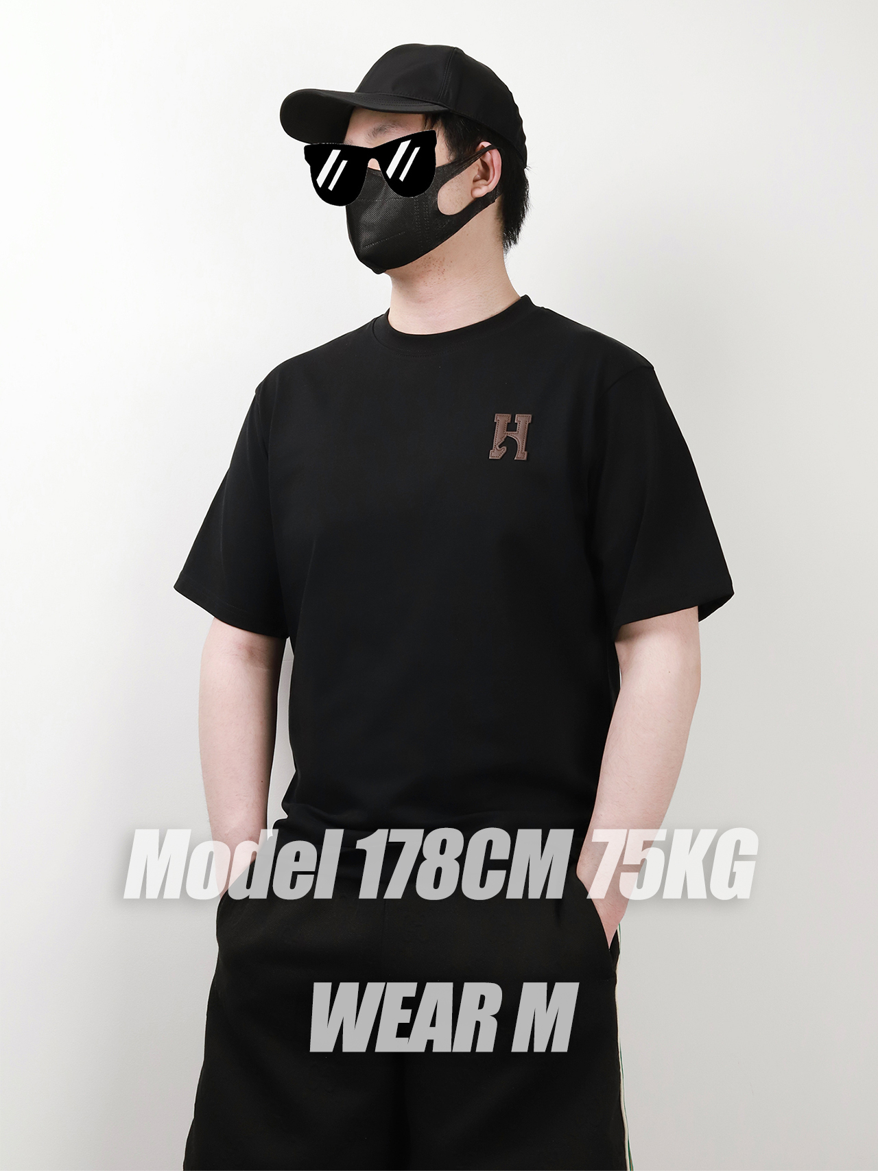 Herms leather label embroidered tee
