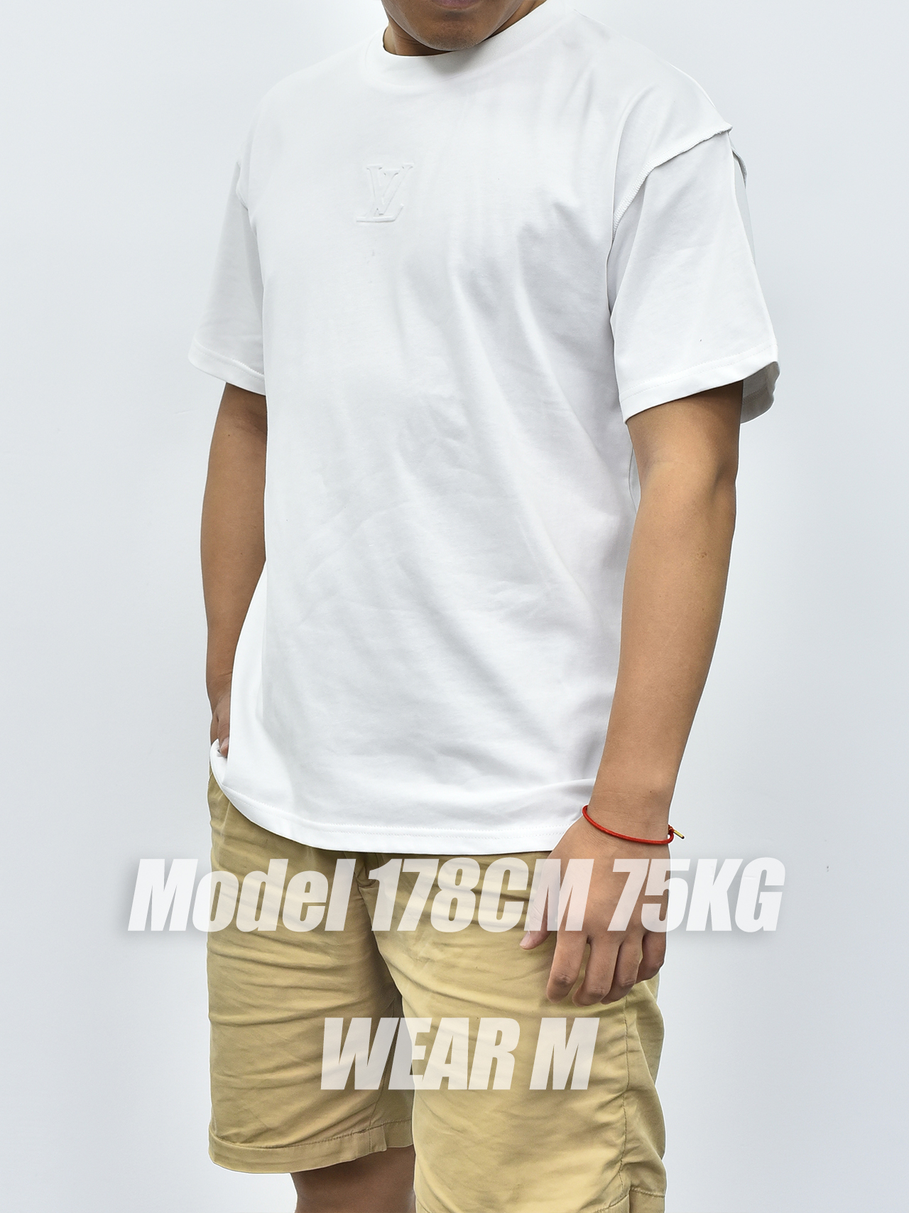 1V浮雕logo短袖 黑色白色