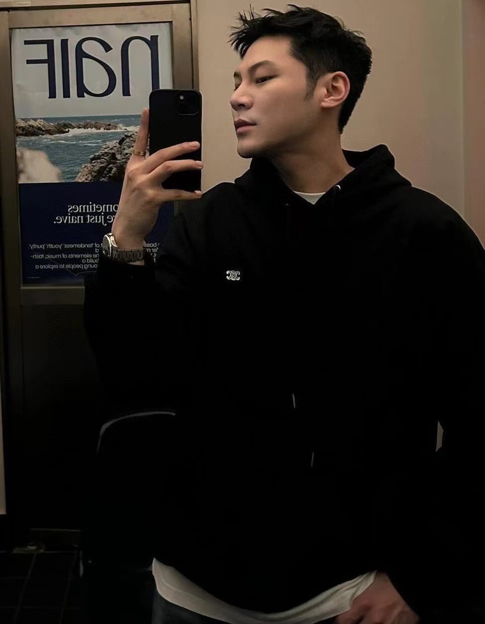 CE Classic Embroidery hoodie