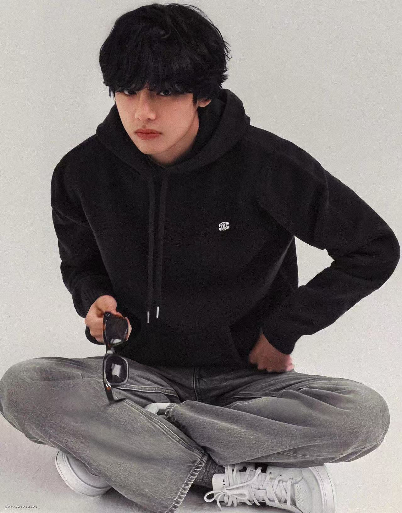 CE Classic Embroidery hoodie