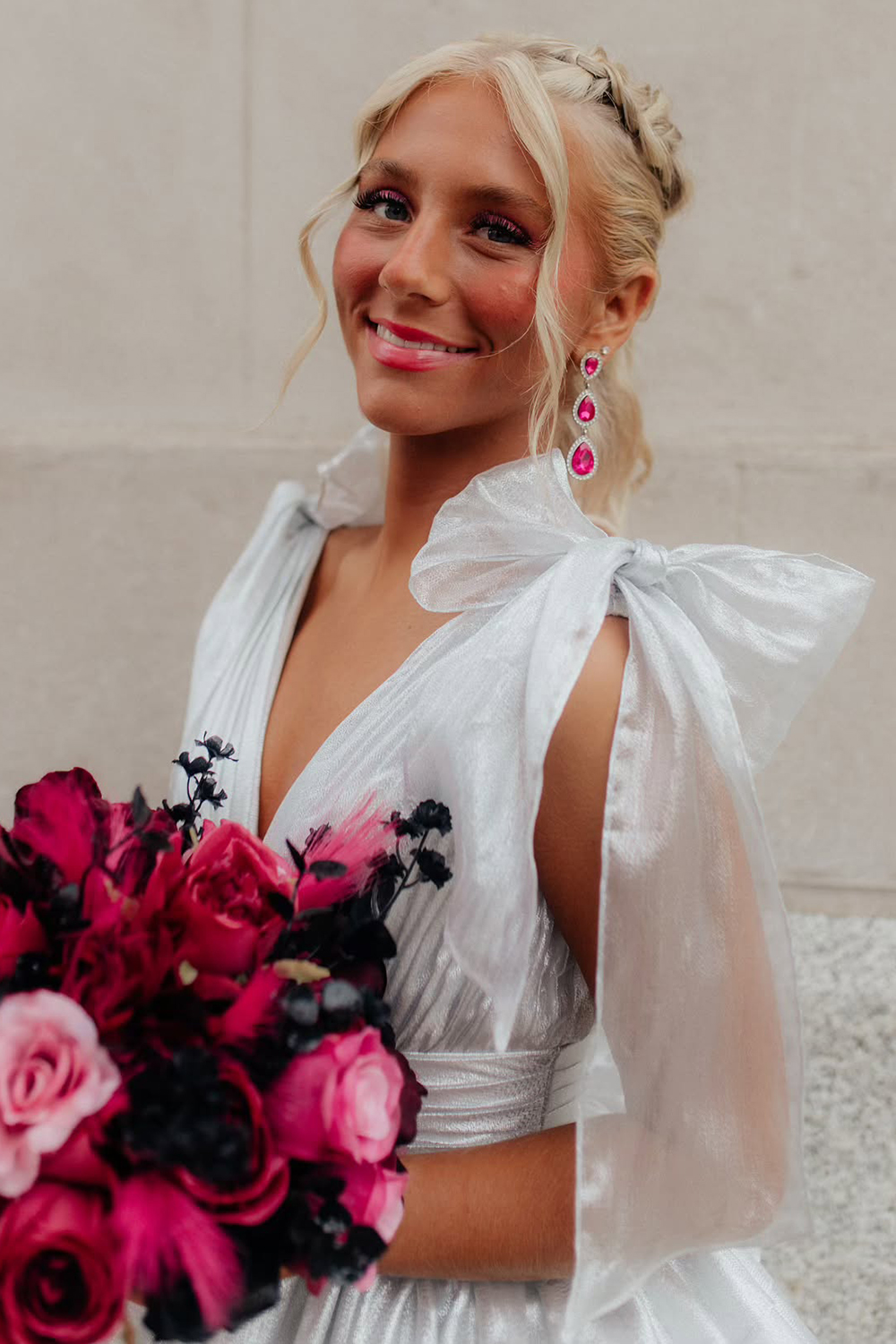 Glitter Kelly Green A-Line Deep V-Neck Homecoming Dress with Bow