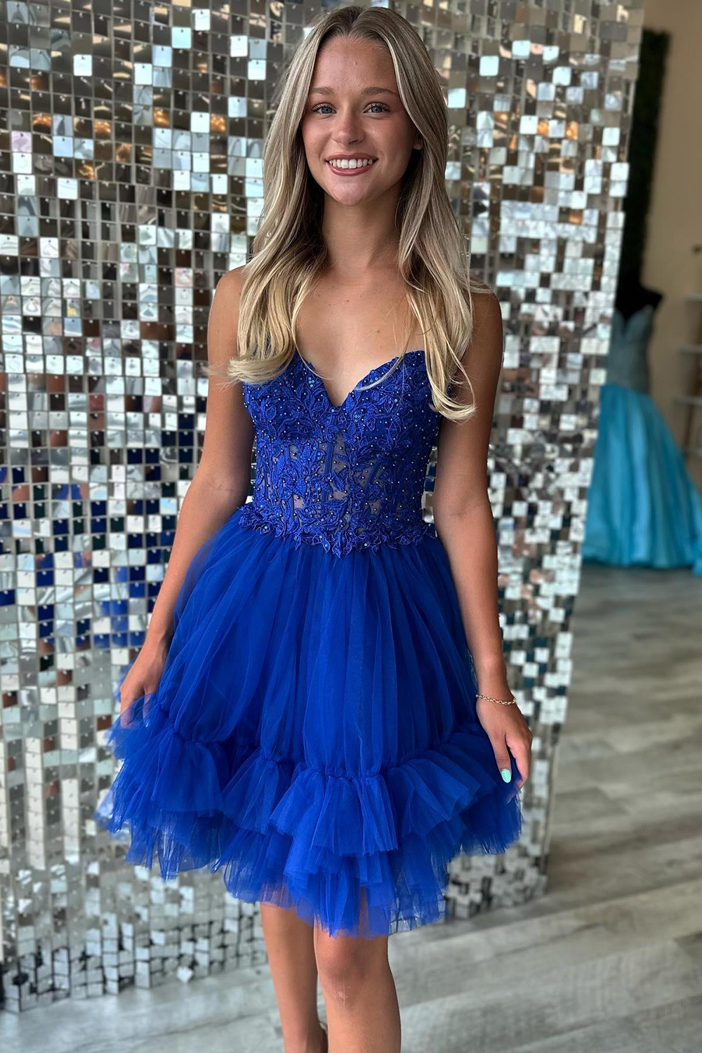 Blue Strapless A-Line Ruffled Corset Short Homecoming Dress with Appliques