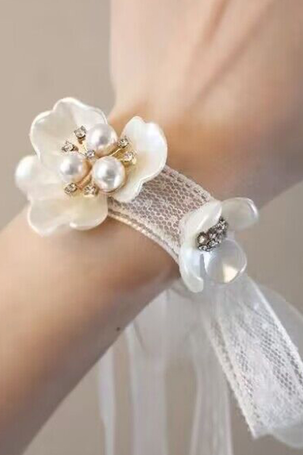 White Beaded Flower Wrist Corsage with Lace Wristlet Band for Homecoming Prom Wedding 
