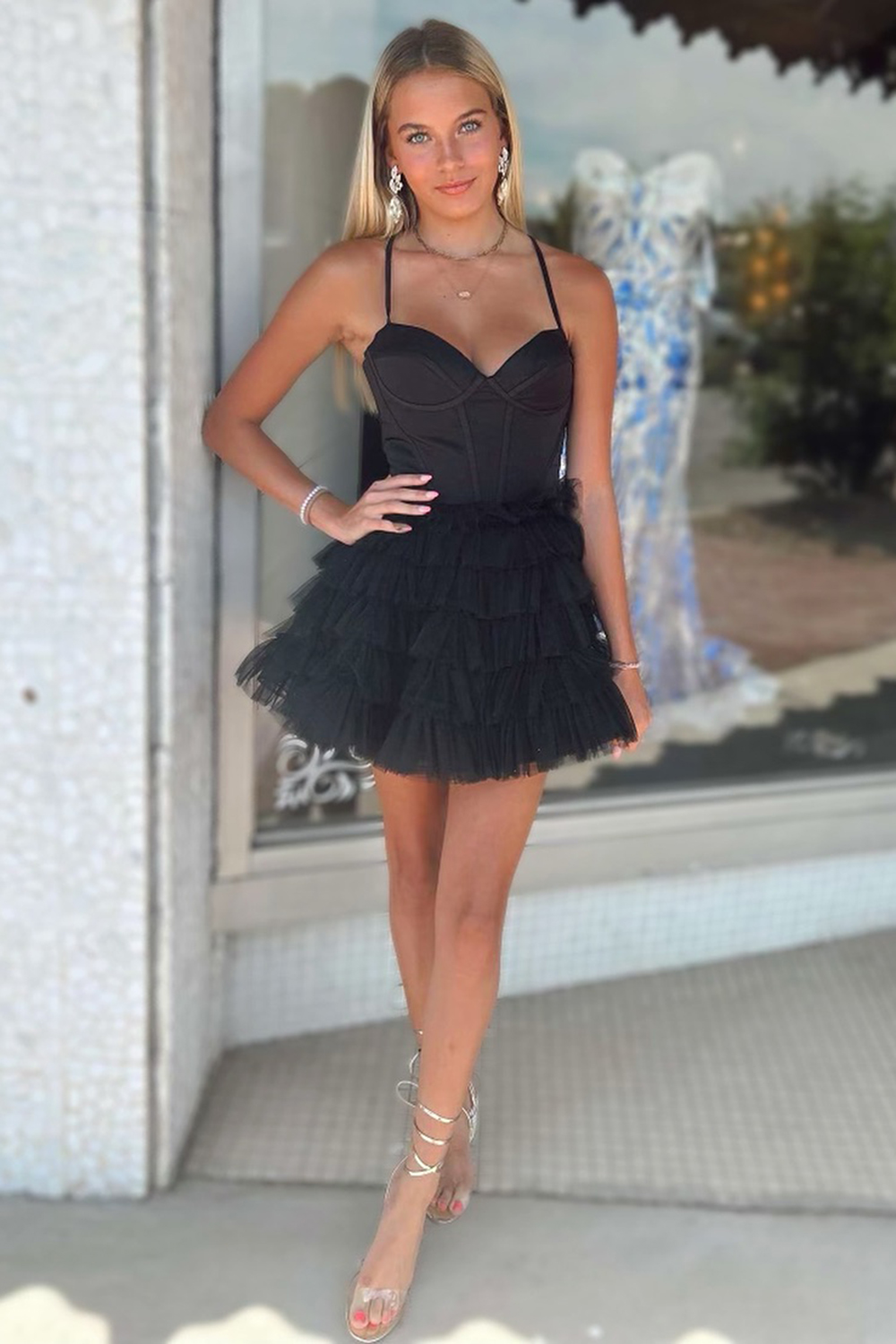Black Spaghetti Straps Tulle A-Line Tiered Short Homecoming Dress