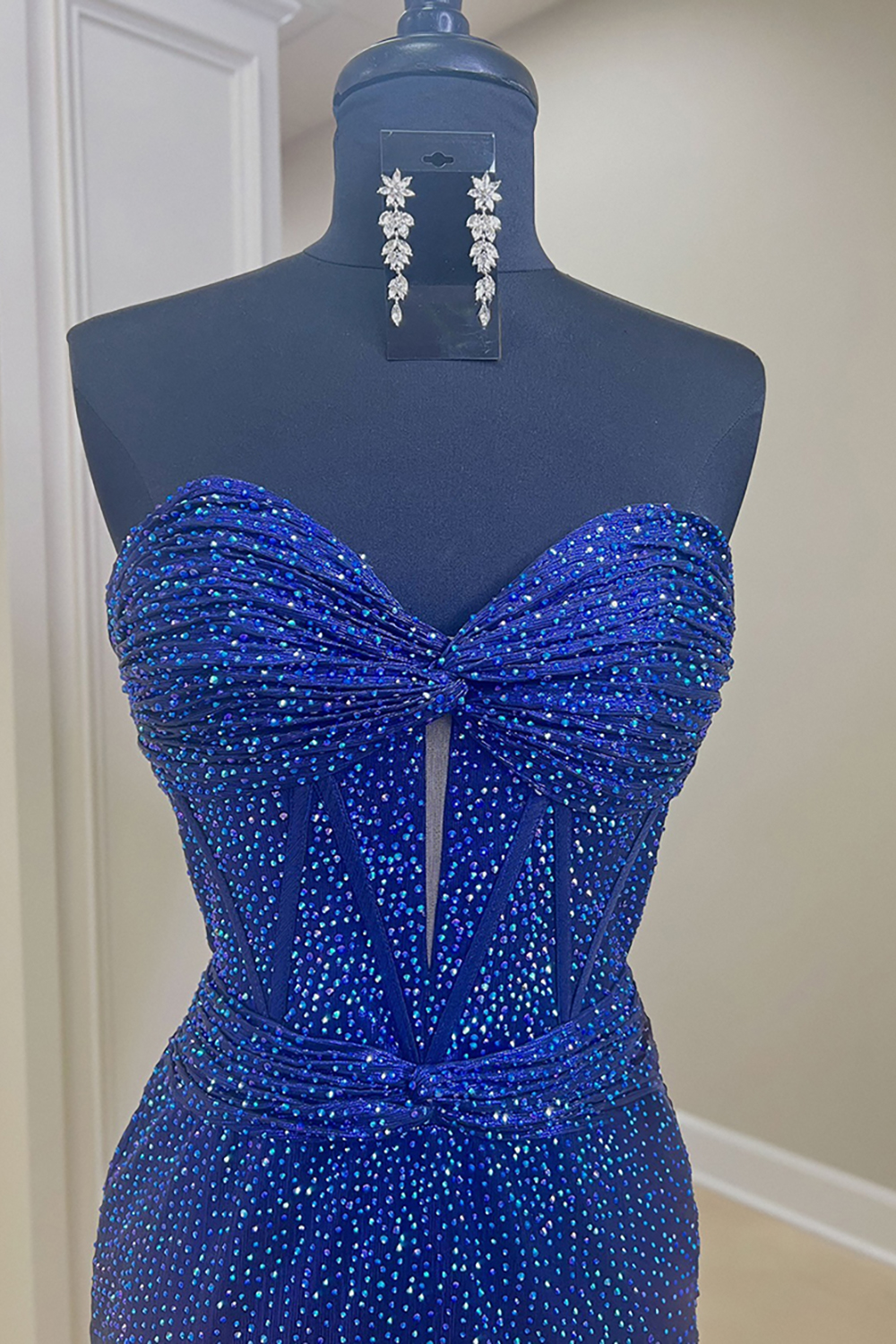 Sparkly Navy Sweetheart Tight Short Corset Homecoming Dress with Beading
