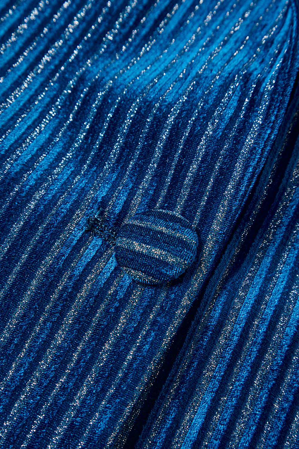 Ink Blue Notched Lapel Velvet Stripes Slim Fitted 2 Pieces Women Suits