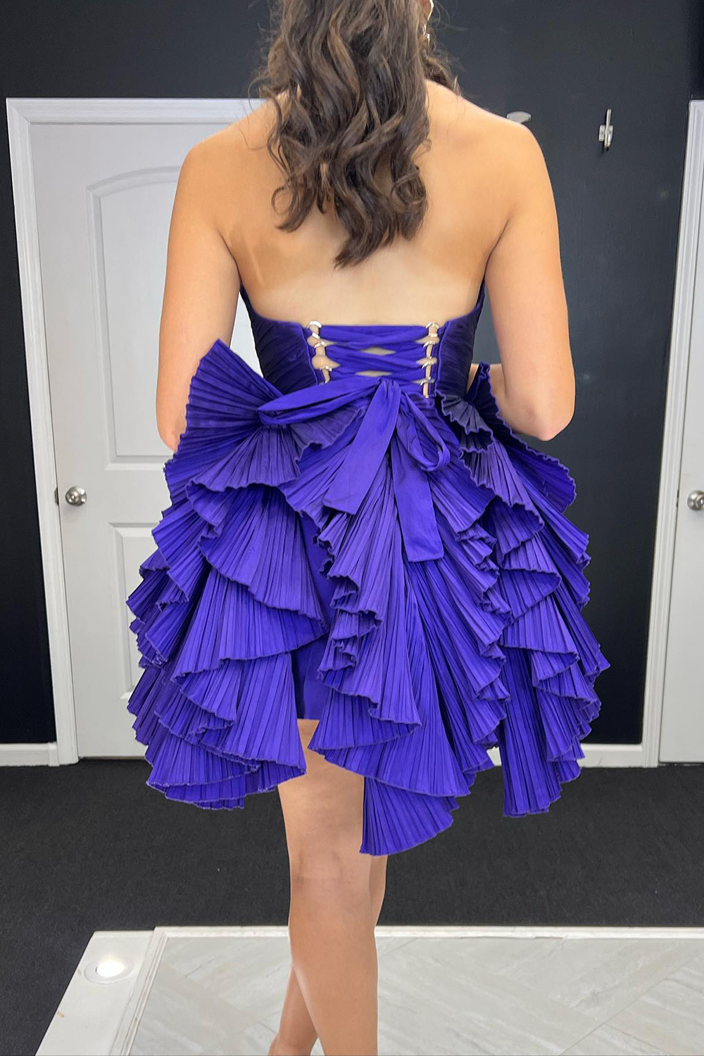 Royal Blue Sweetheart Pleated A-Line Tiered Short Corset Homecoming Dress