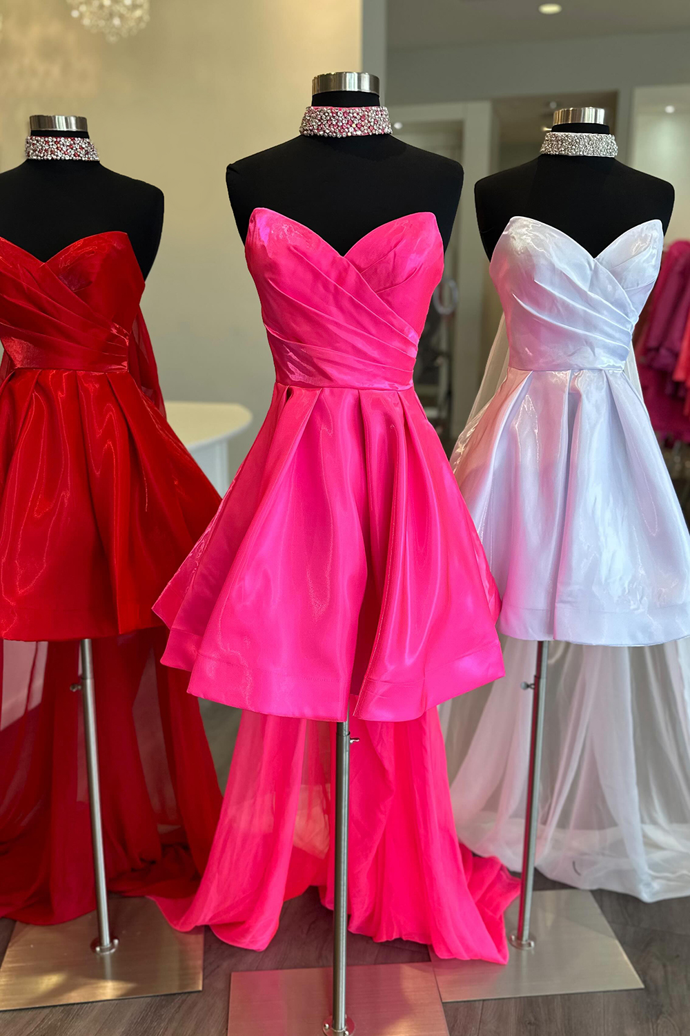 A-Line Fuchsia Sweetheart Ruched Short Homecoming Dress with Detchable Train