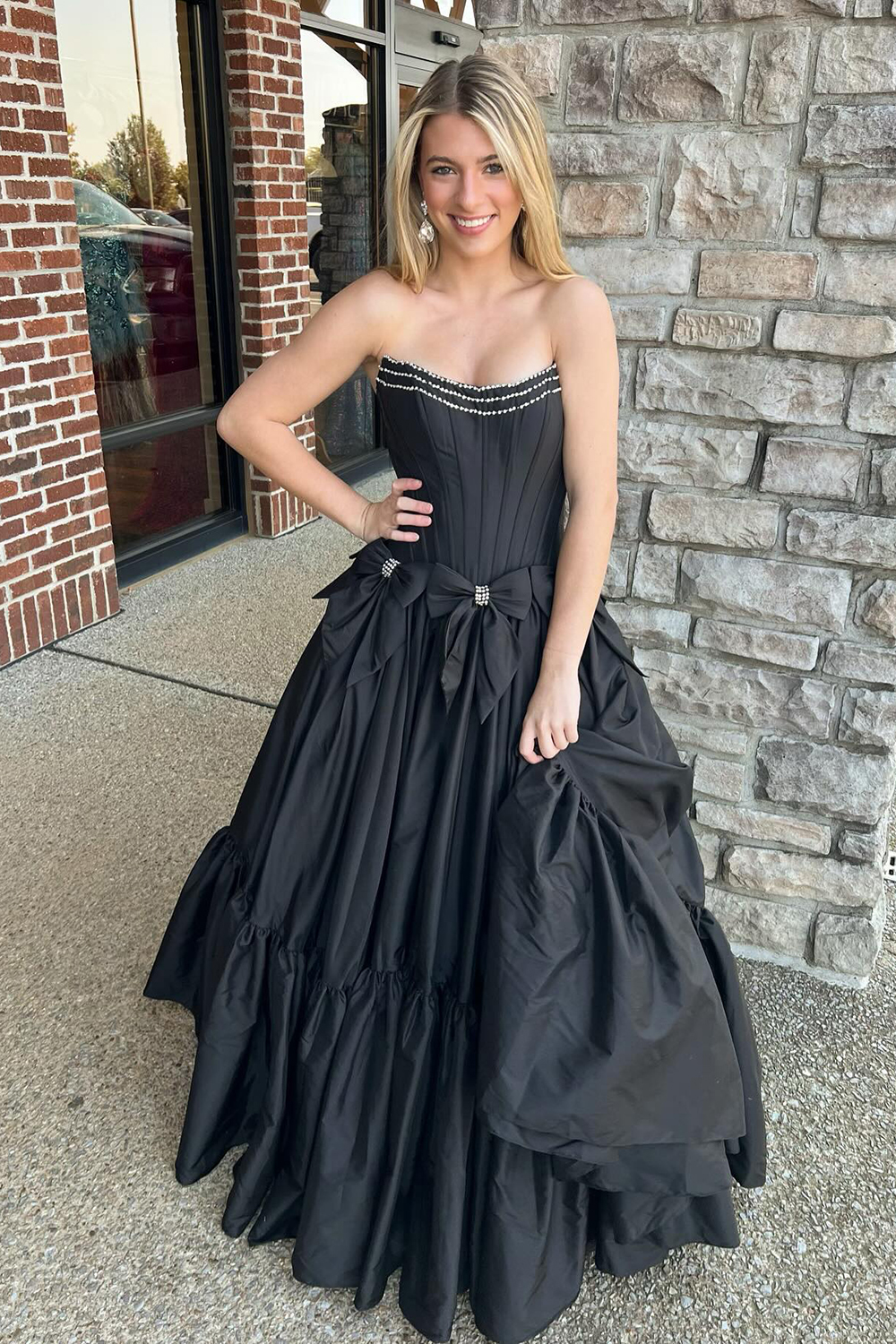 Beautiful Column Satin Strapless Sleeveless Pink Prom Dress With Rhinestone