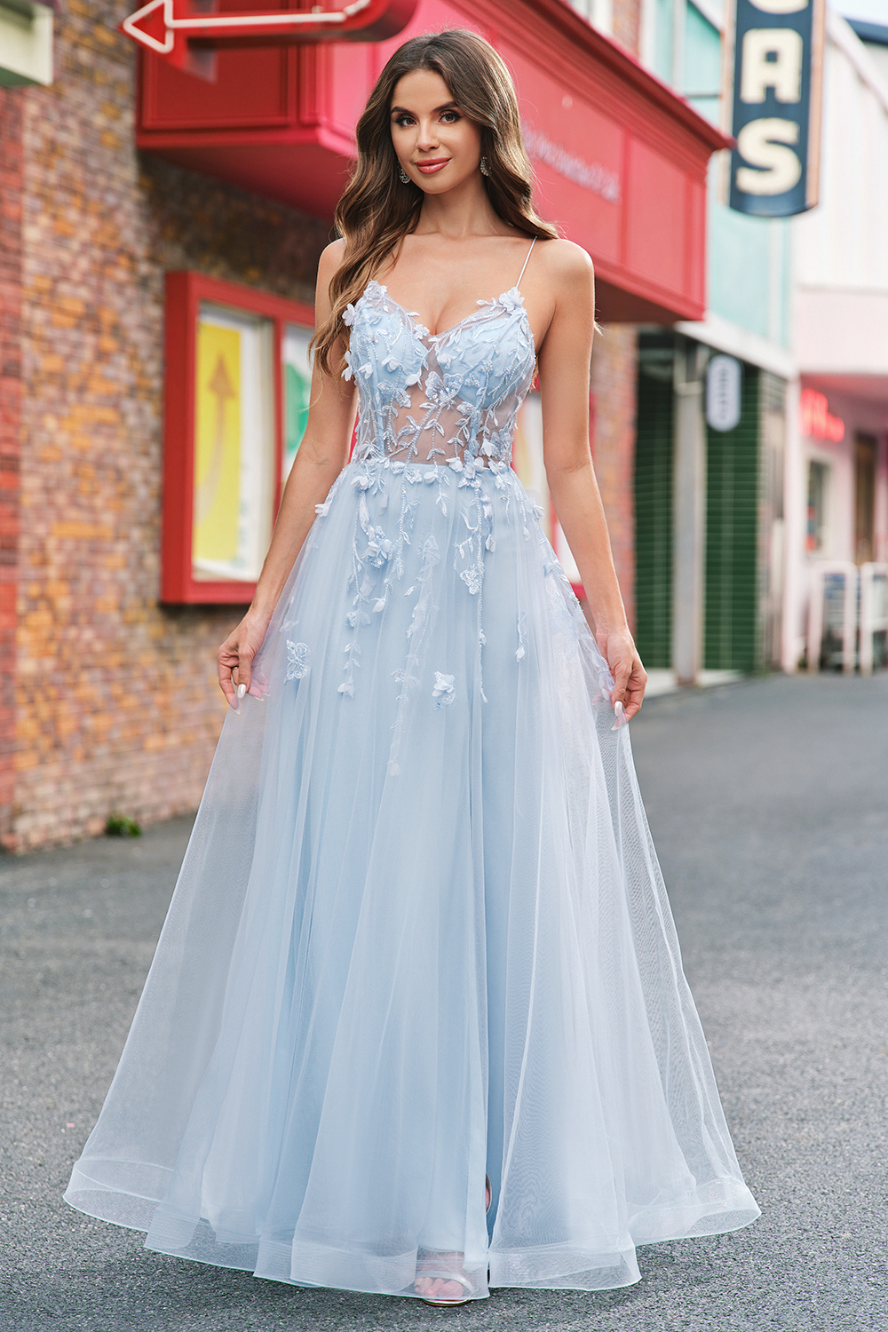 Blue Spaghetti Straps A-Line Tulle Embroidery Long Prom Dress with Appliques